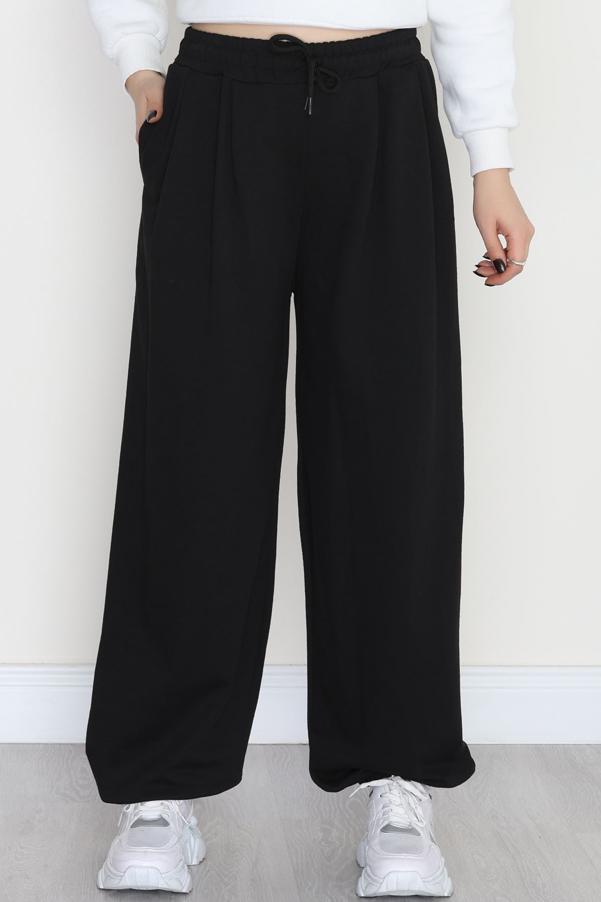 Paça Lastikli 2 İplik Pileli Eşofman Altı Siyah - 52008.1857.