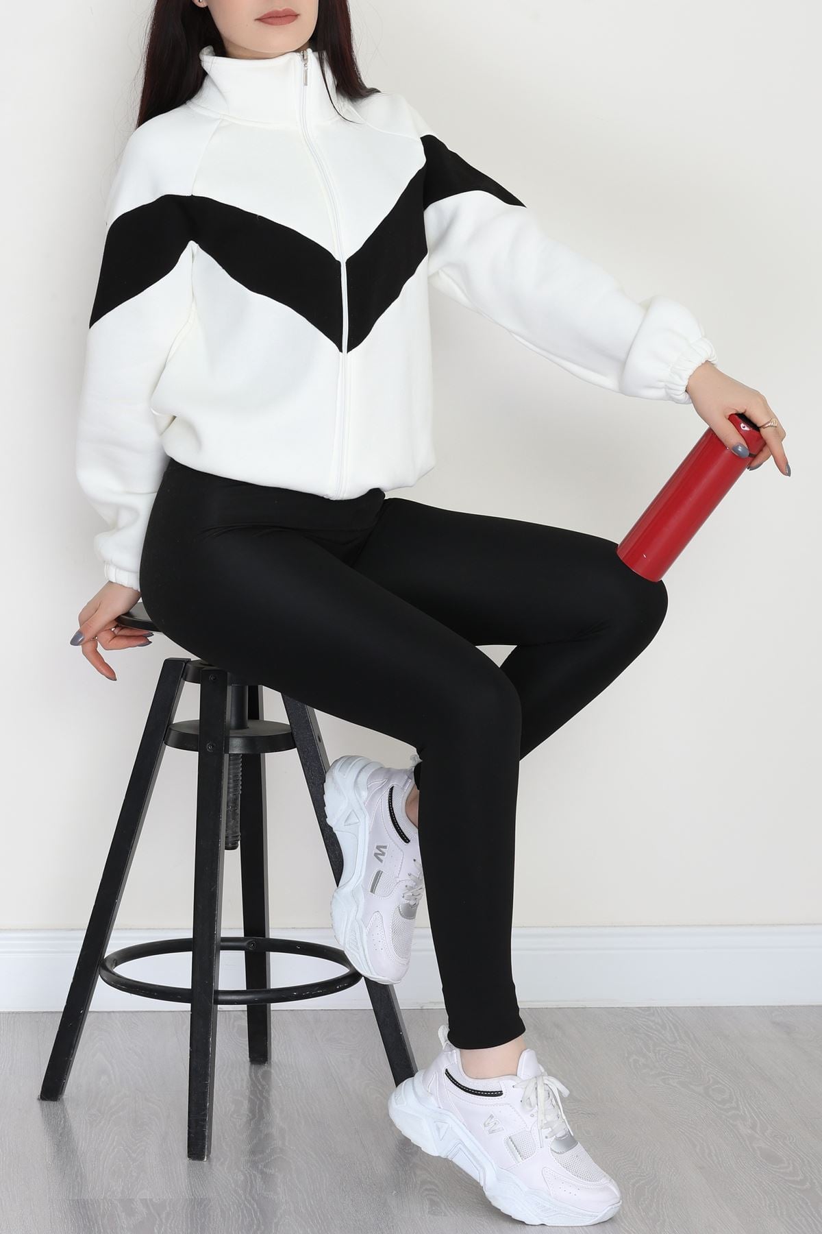 3 İplik Oversize Fermuarlı Sweat Ekrusiyah - 42504.1878.