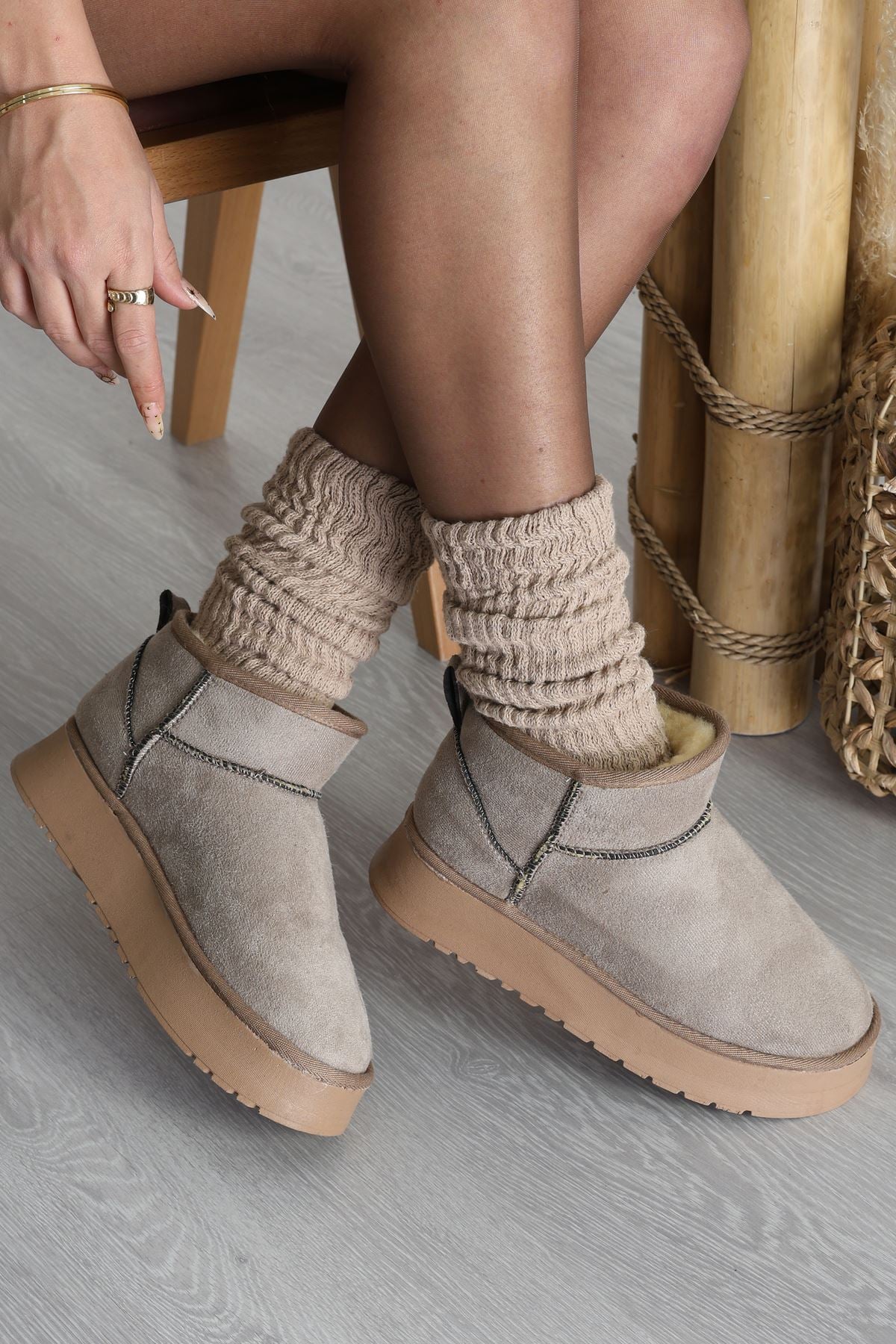 Kalın Taban Mini Boy Süet Bot Vizon - 31437.1932.