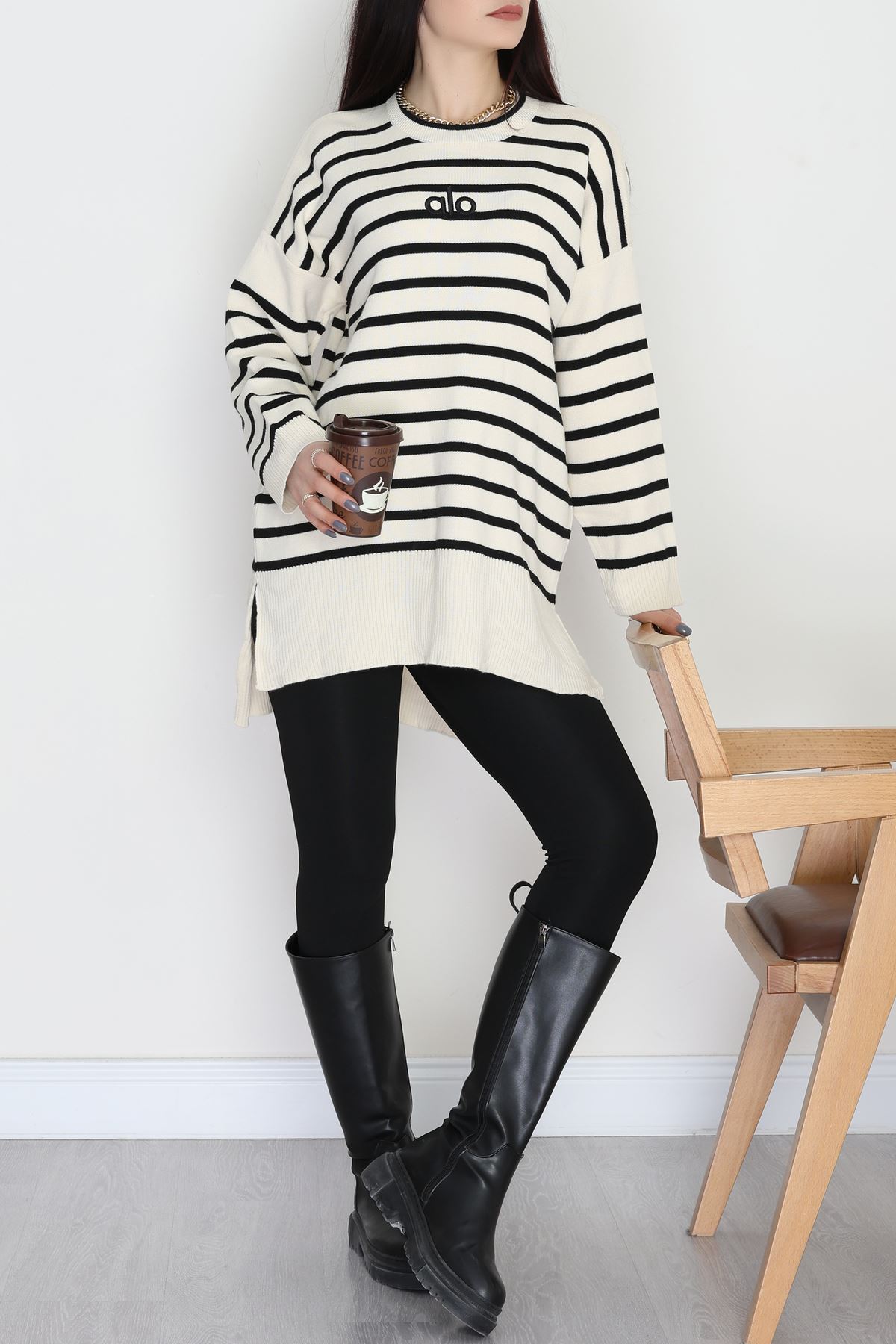 Çizgili Nakışlı Triko Tunik Bej - 4041.1247.