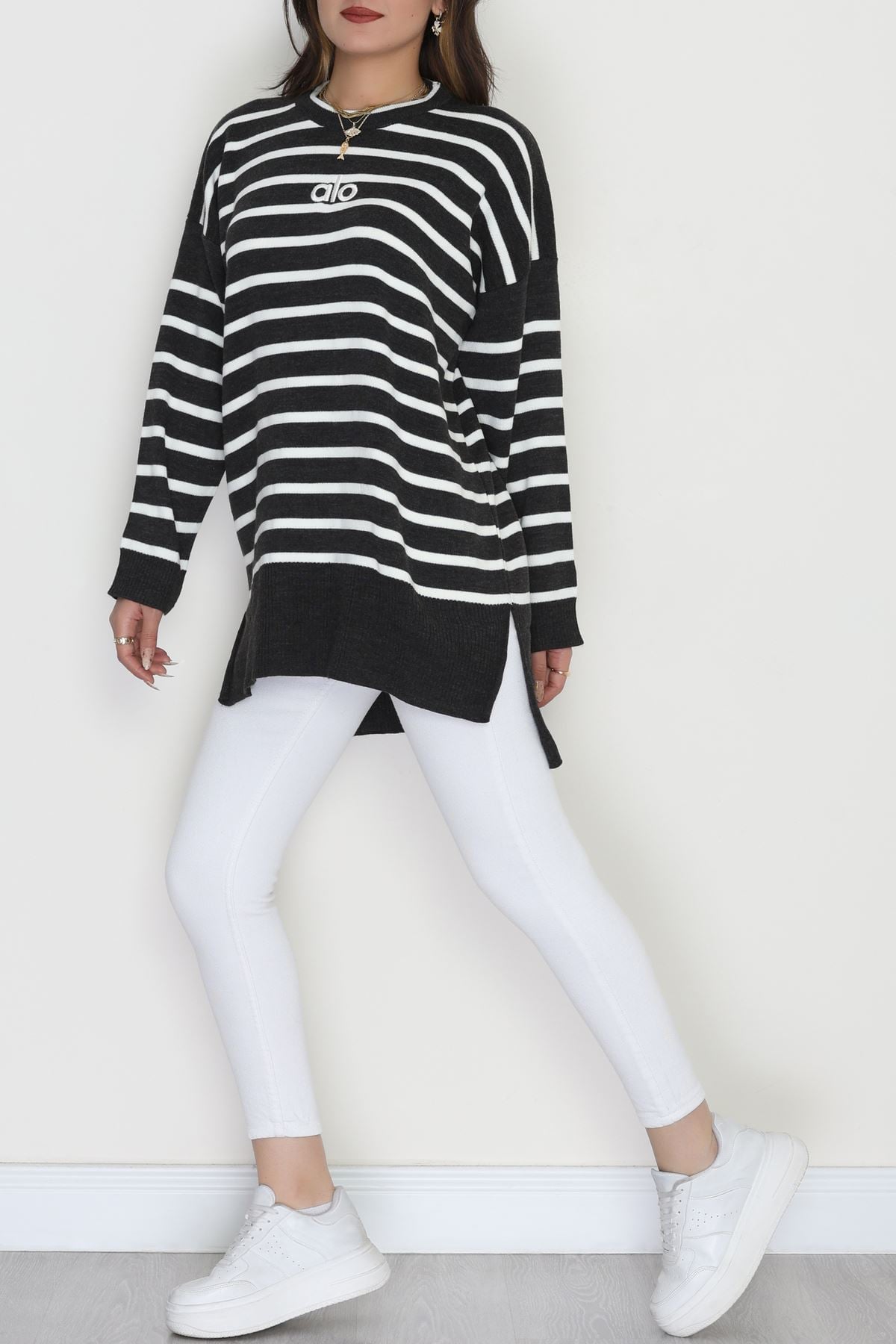 Çizgili Nakışlı Triko Tunik Antrasit - 4041.1247.