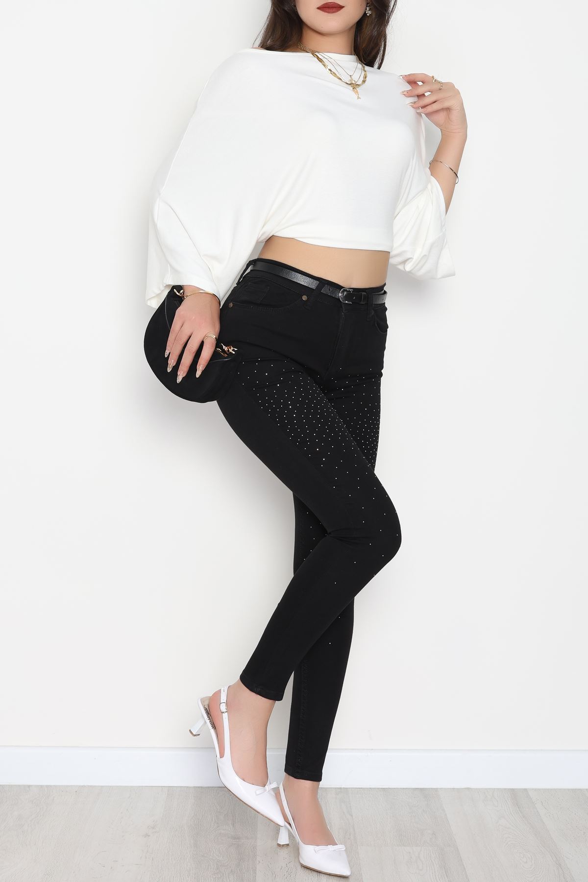 Taşlı Dar Paça Kot Pantolon Siyah1 - 31656.2112.