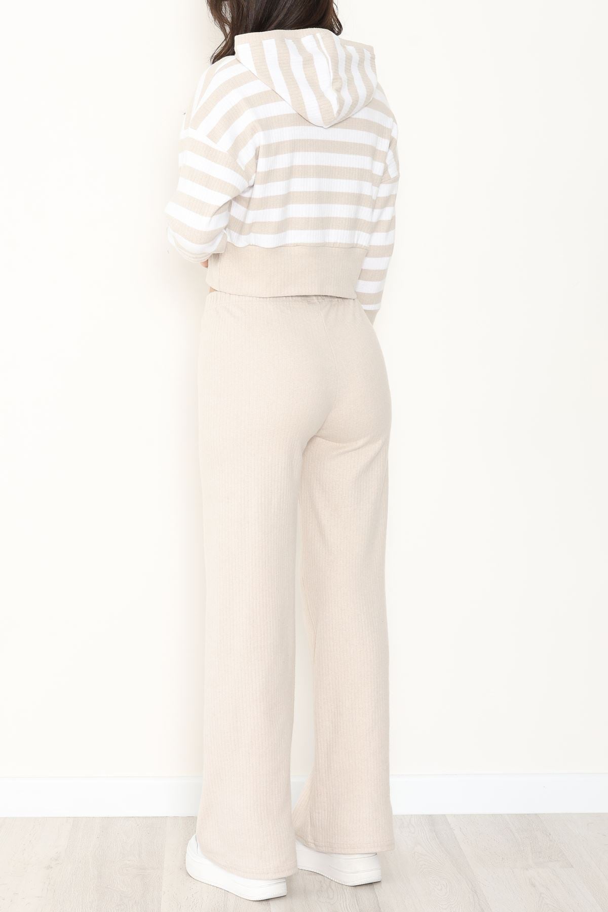 Kapşonlu Raporlu İnterlok İkili Takım Bejbeyaz - 42742.1567.