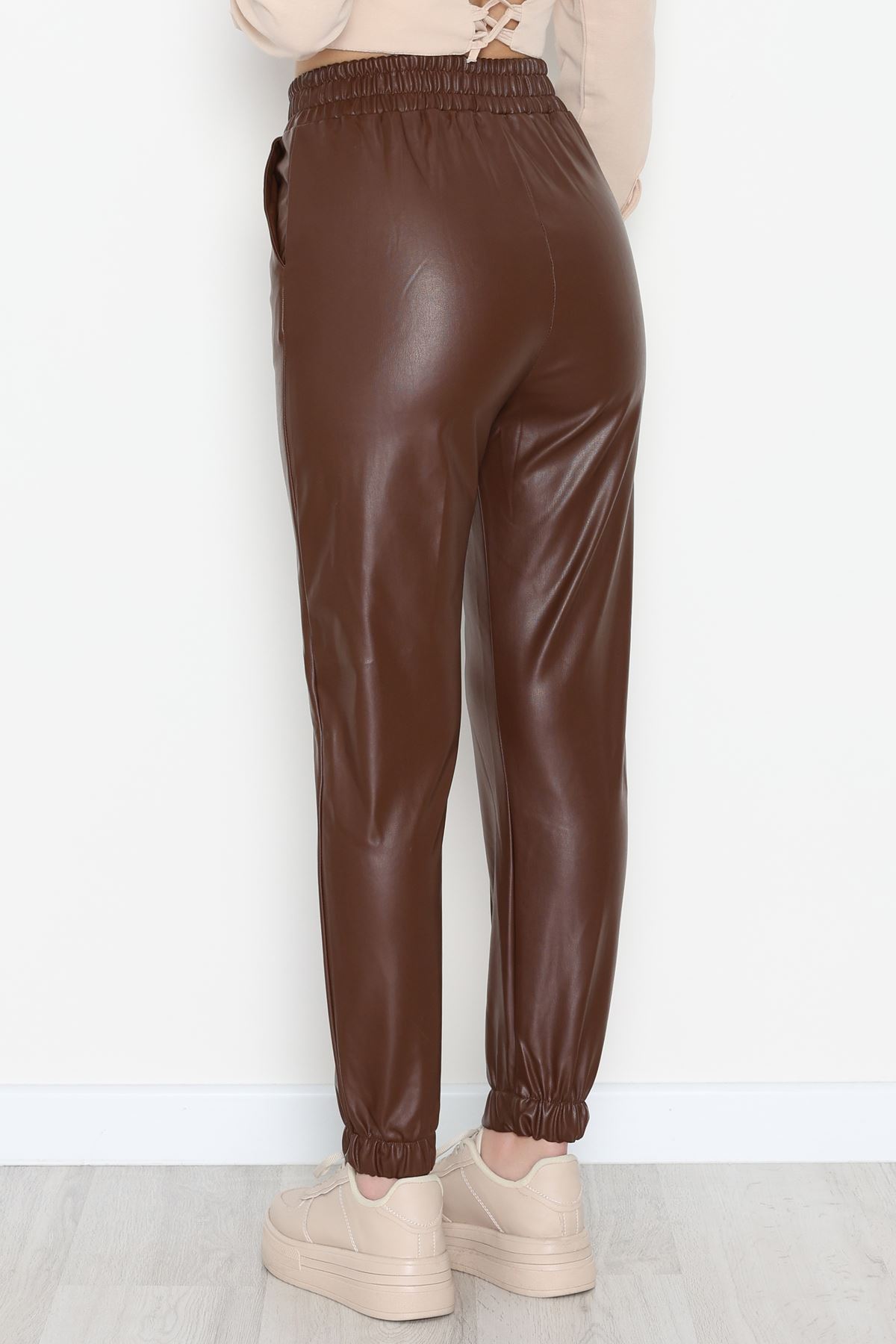 Önü Çımalı Jogger Pantolon Kahve - 51210.1779.
