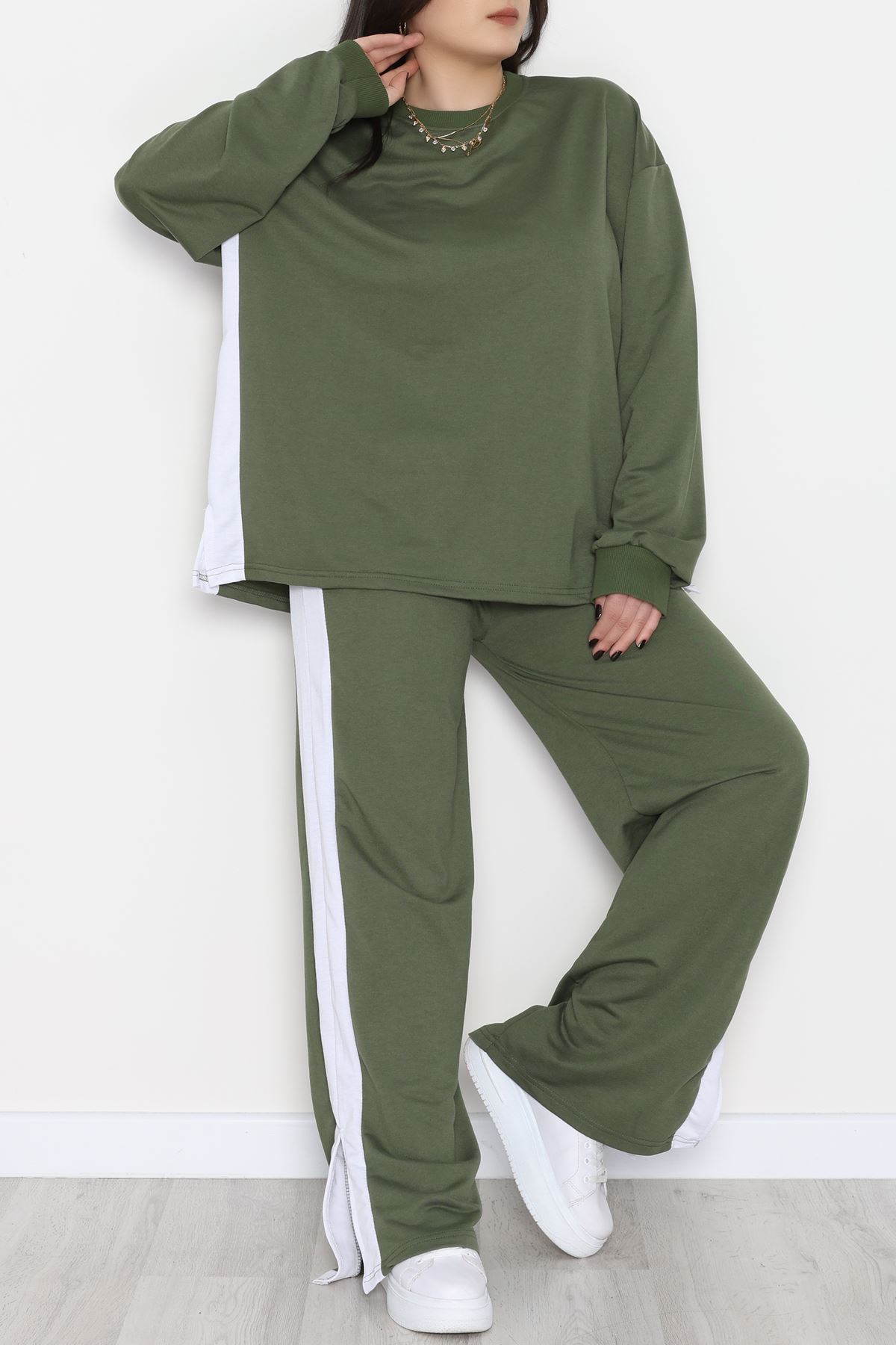 Şeritli 2 İplik Büyük Beden Eşofman Takımı Hakibeyaz - 52047.1857.