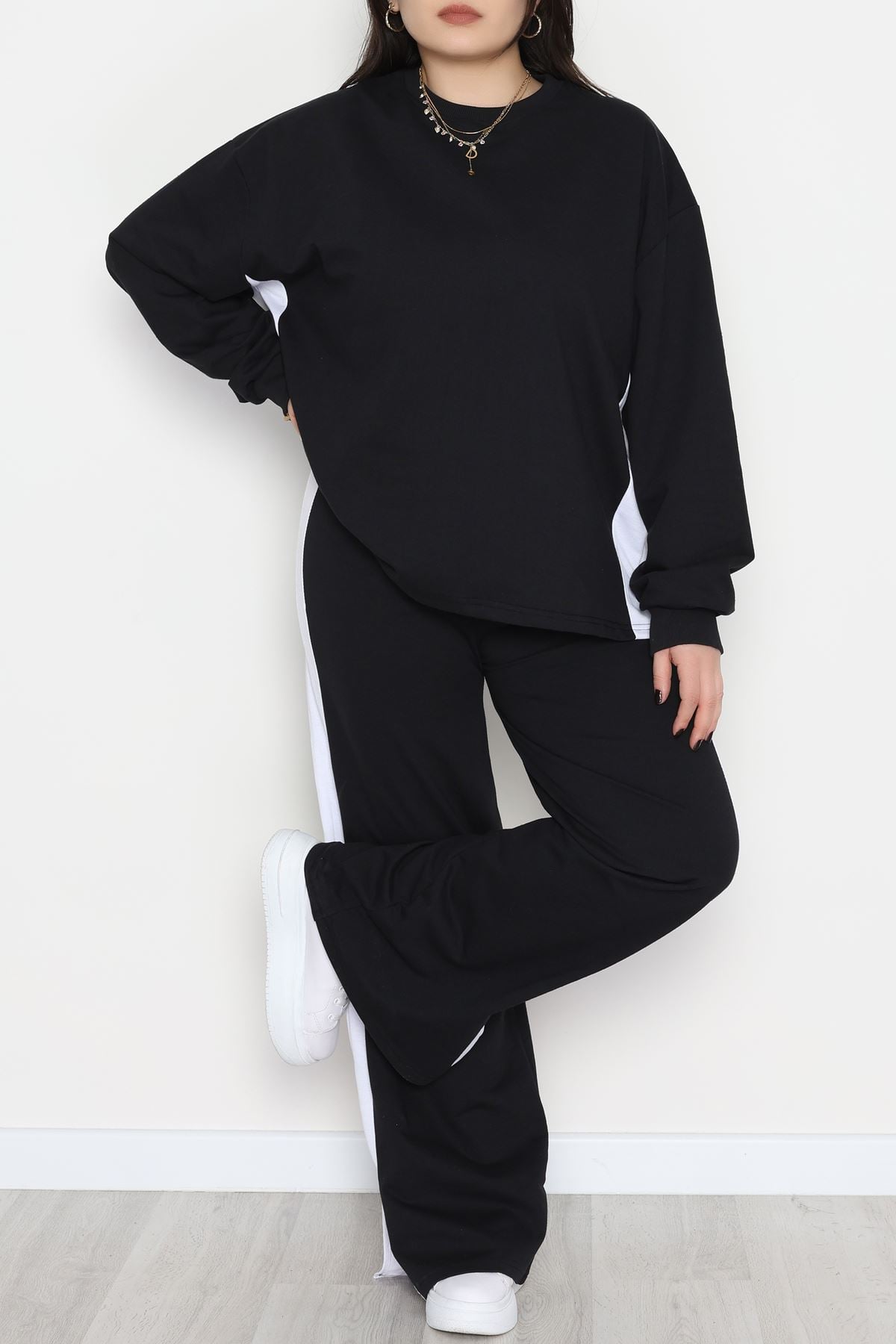 Şeritli 2 İplik Büyük Beden Eşofman Takımı Siyahbeyaz - 52047.1857.