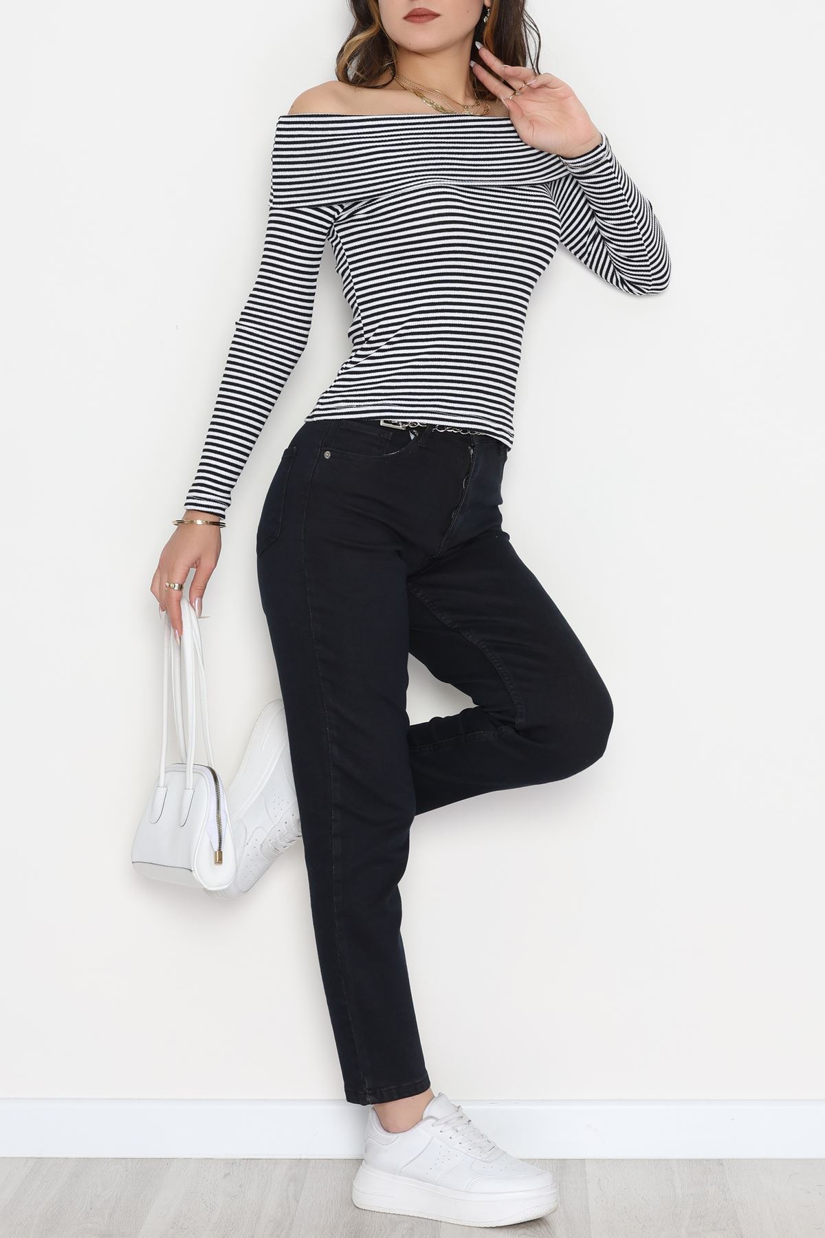 Madonna Yaka Likralı Kaşkorse Bluz Siyahbeyaz - 42765.1567.