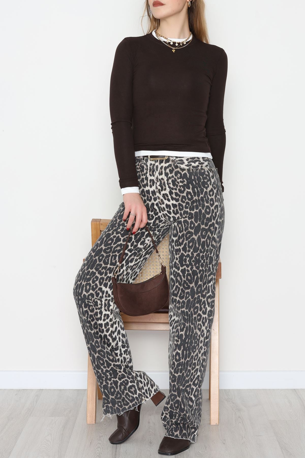 Buzzy Kumaş Bisiklet Yaka Parçalı Bluz Kahve - 1054.2119.