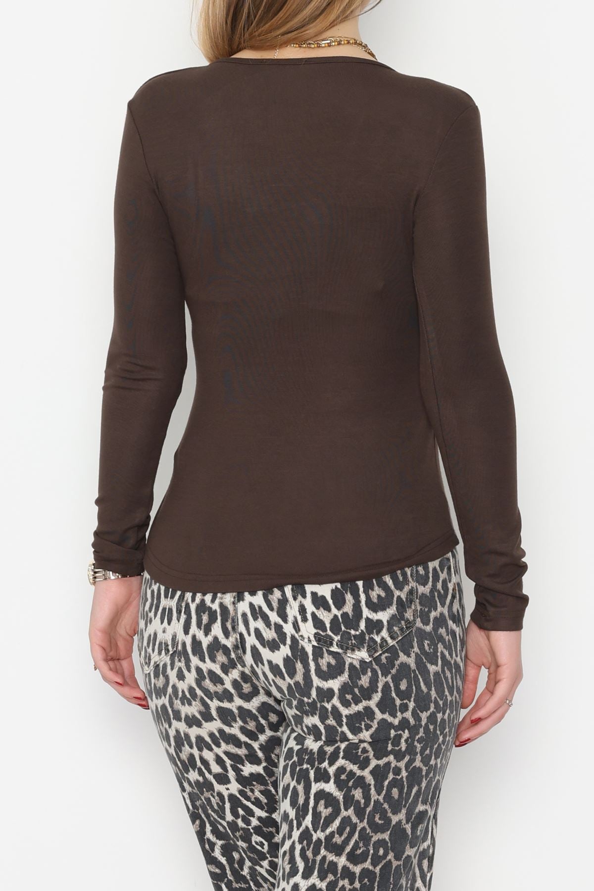 Buzzy Kumaş V Yaka Tokalı Bluz Kahve - 1061.2119.