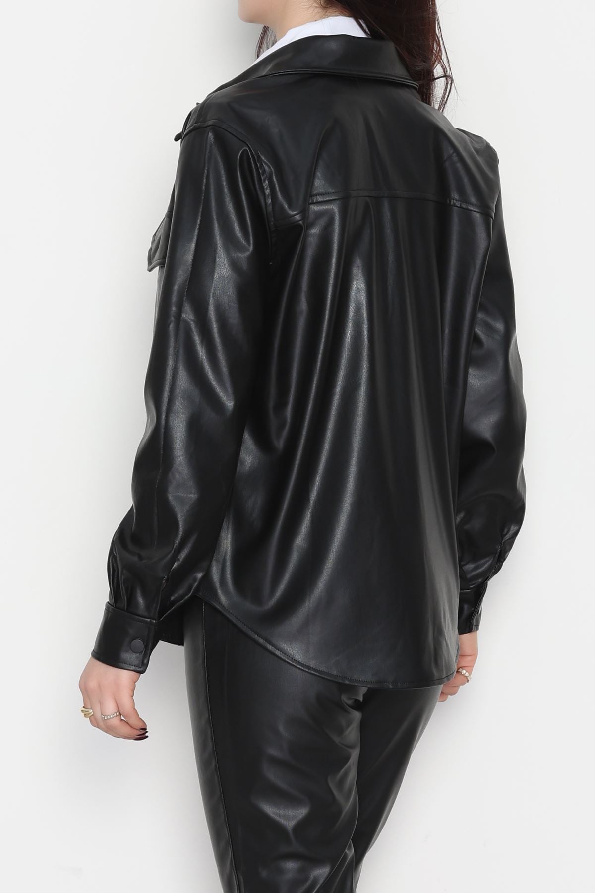 Zra Deri Cep Detaylı Düğmeli Gömlek Siyah - 51085.1779.