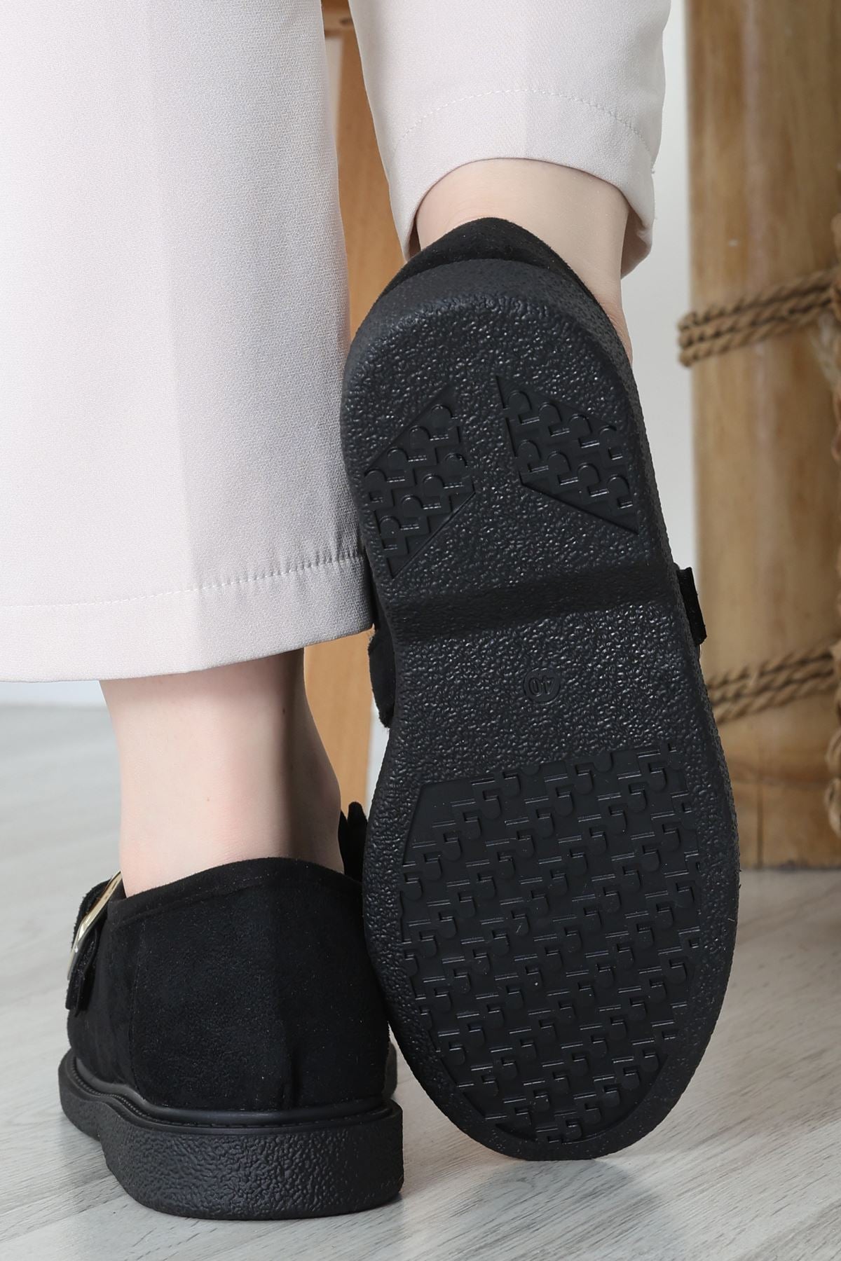 Termo Taban Tokalı Ayakkabı Süetsiyah - 31652.1846.