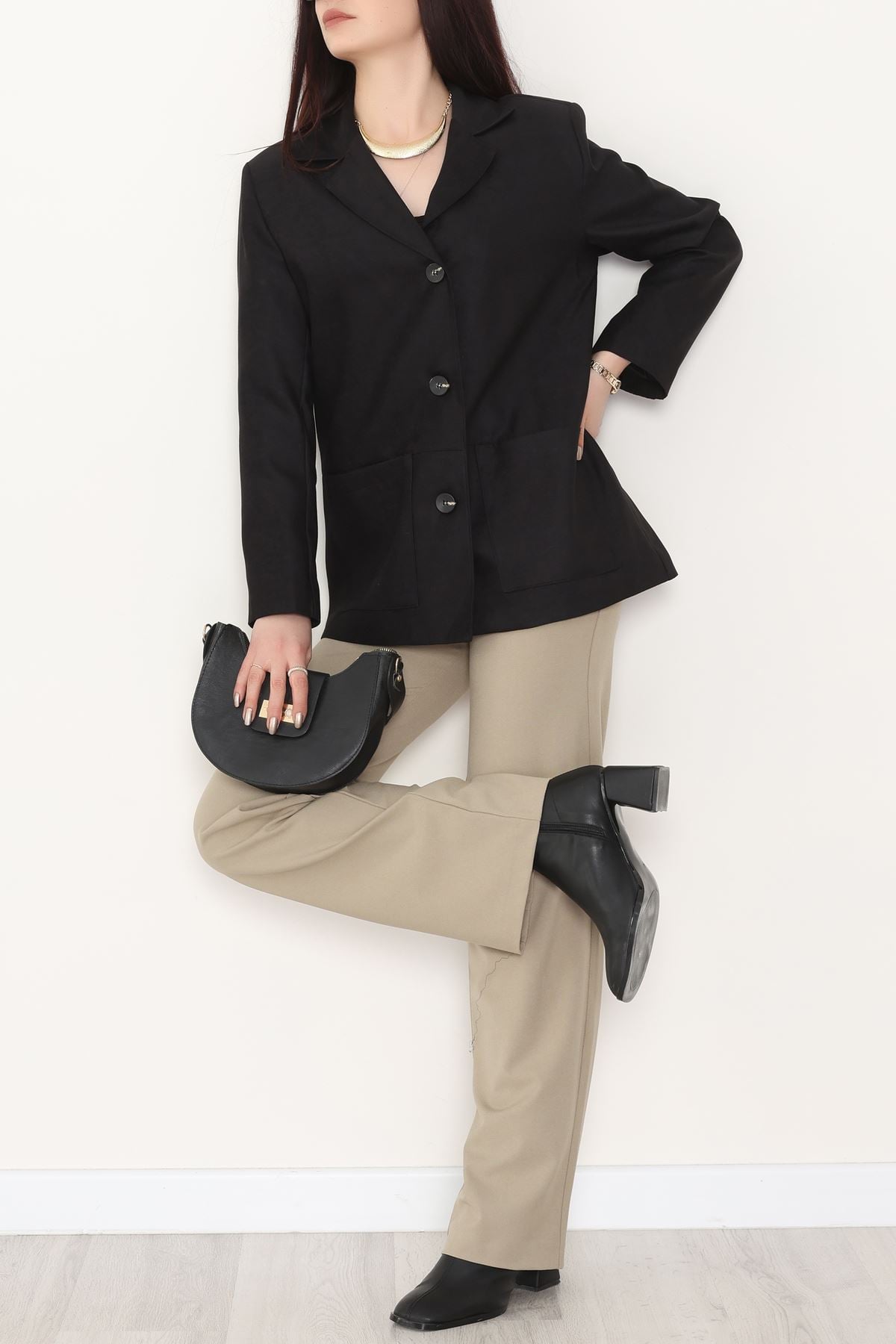 Üstten Takma Cep Süet Ceket Siyah - 6291.424.