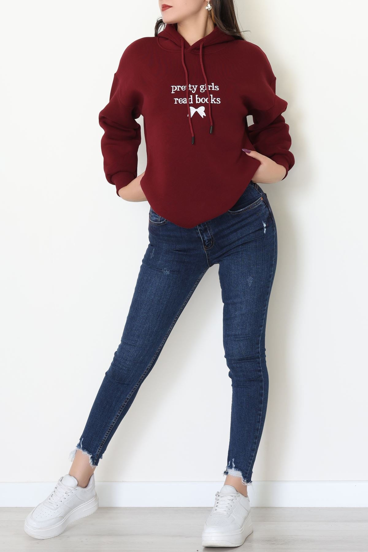 3 İplik Kapşonlu Nakışlı Sweat Koyubordobeyaz - 42228.1878.