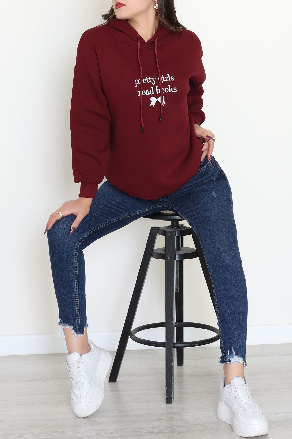 3 İplik Kapşonlu Nakışlı Sweat Koyubordobeyaz - 42228.1878.