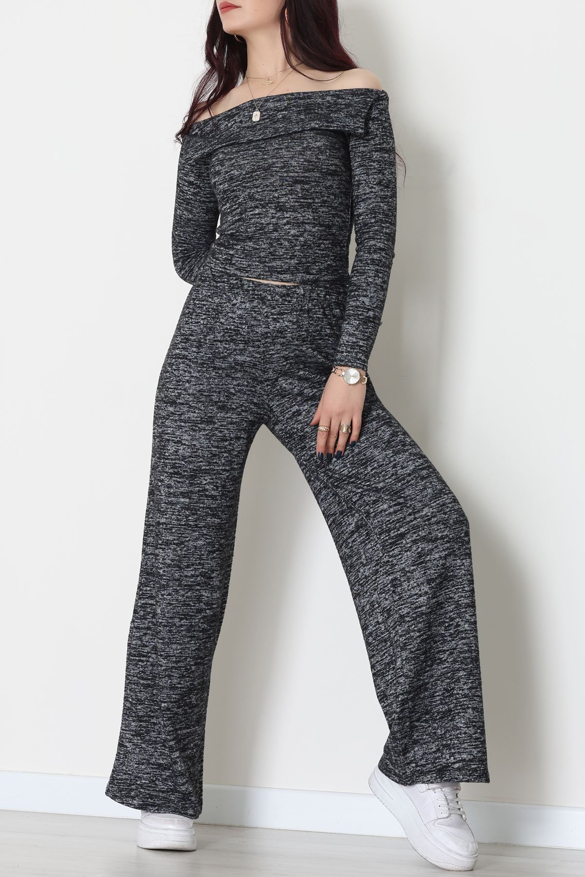 Madonna Yaka Yumoş Kumaş İkili Takım Siyah1 - 51095.2114.