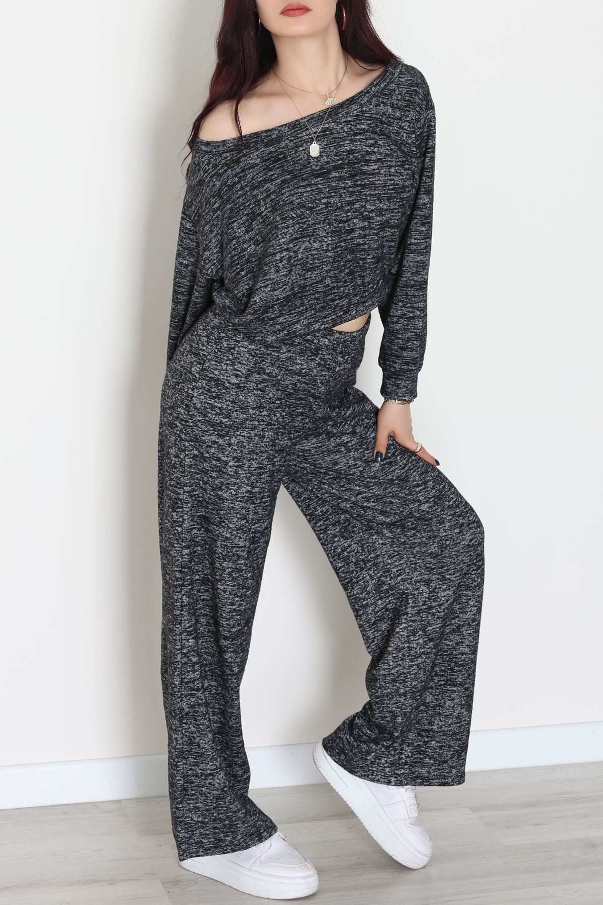 Kayık Yaka Yumoş Kumaş İkili Takım Siyah - 51094.2114.