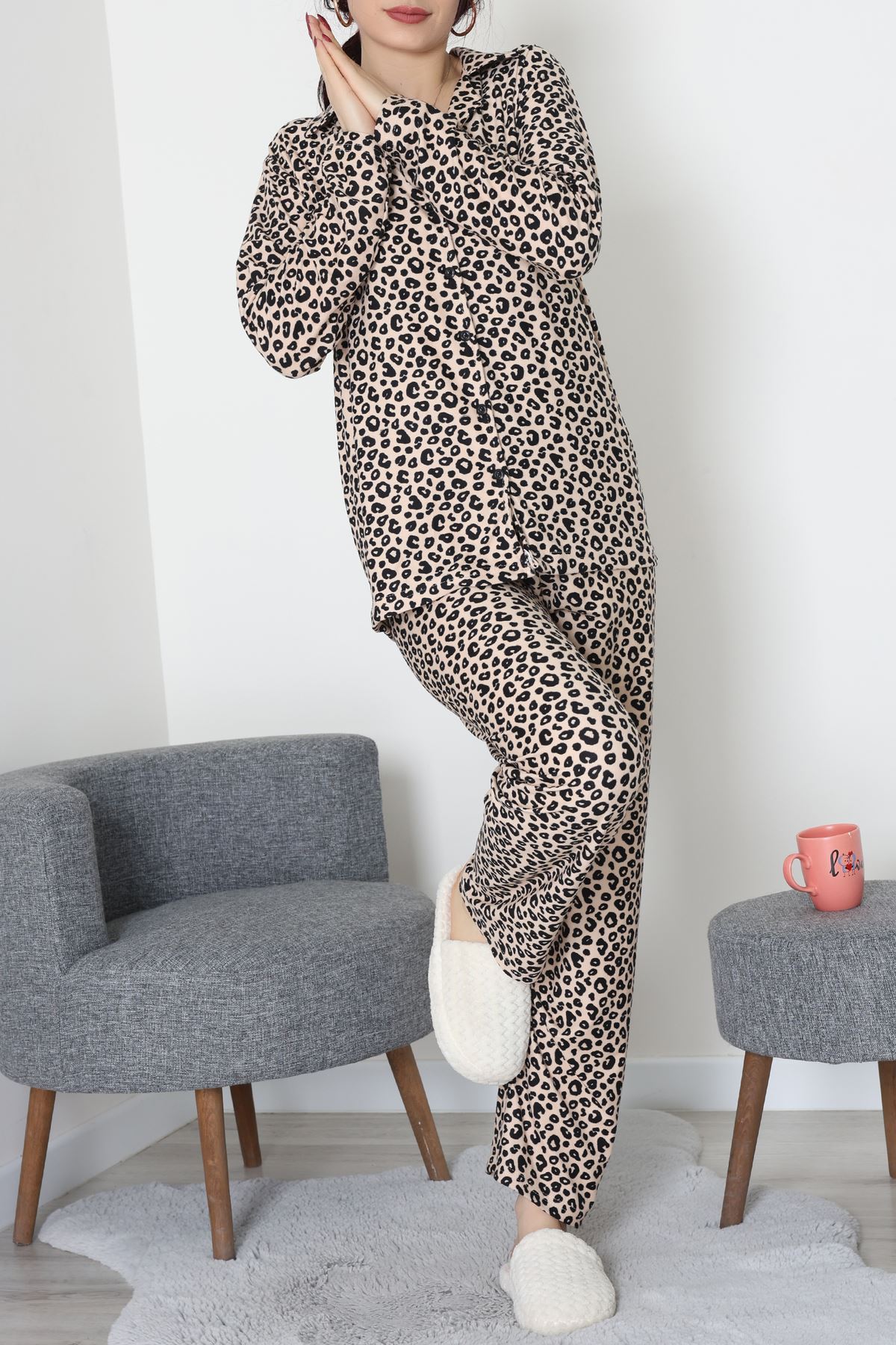 Düğmeli Süet Takım Benek - 450.1287.