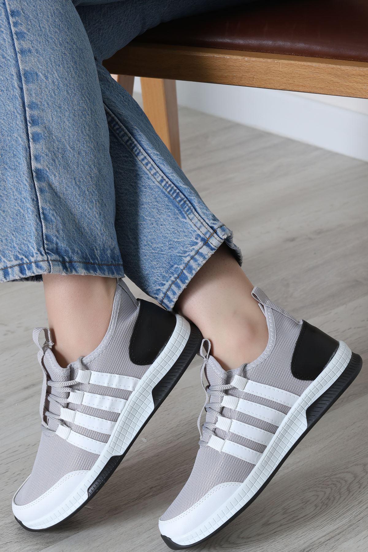 Günlük Spor Ayakkabı Gribeyaz - 30305.264.