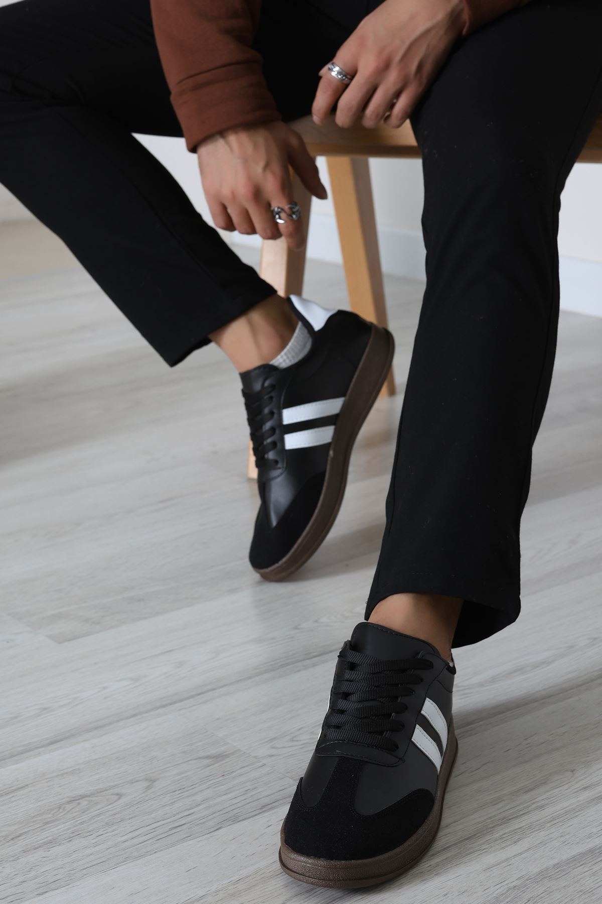 Erkek Spor Ayakkabı Siyahbeyaz - 31681.264.