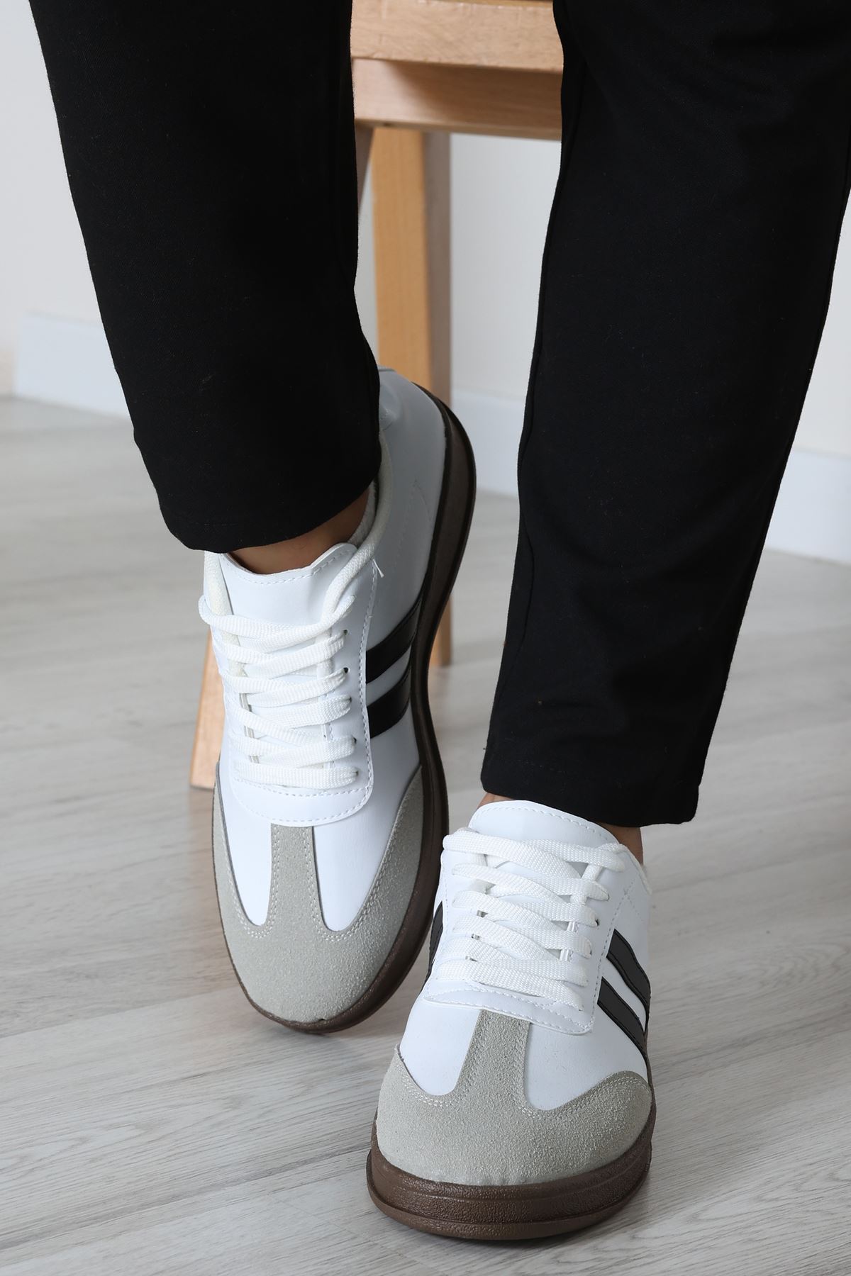 Erkek Spor Ayakkabı Beyazsiyah - 31681.264.