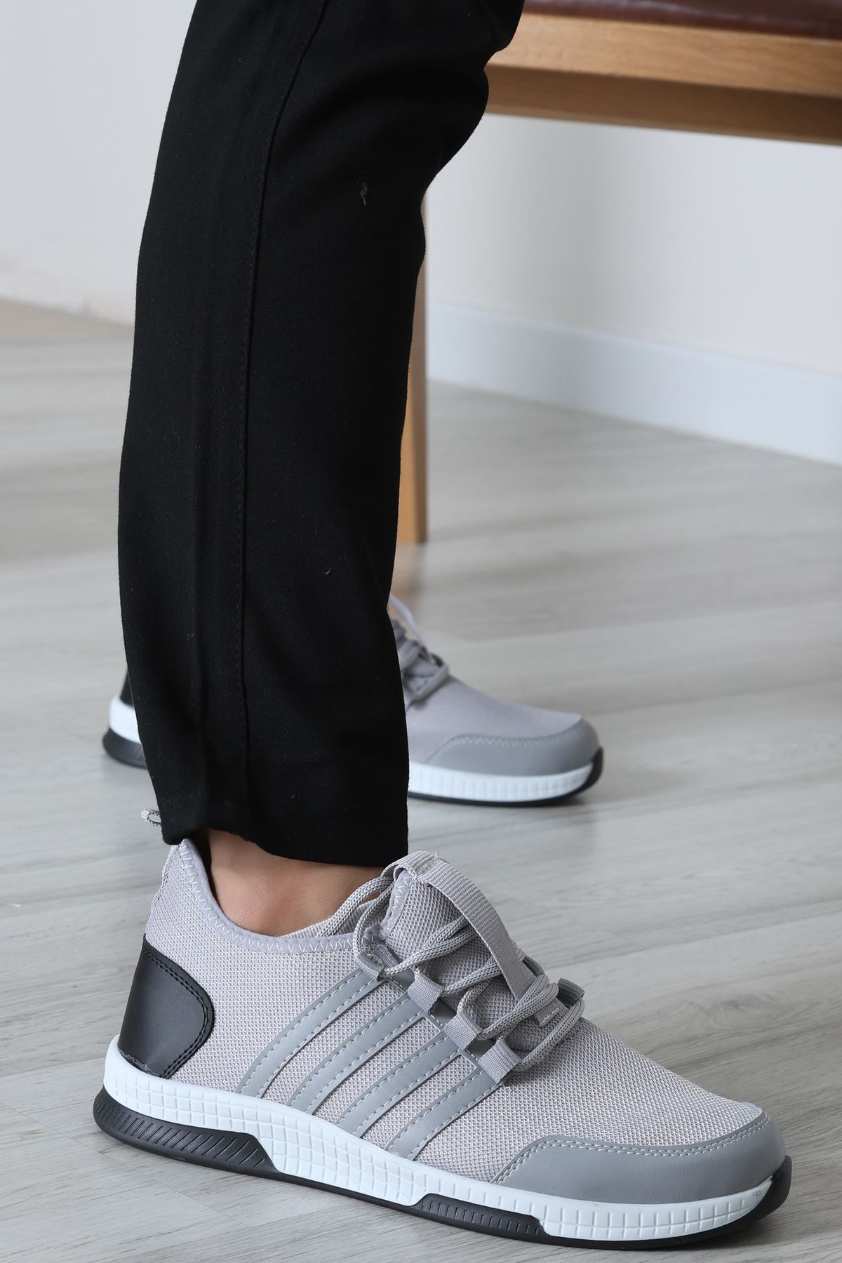 Erkek Spor Ayakkabı Grisiyah - 31466.264.