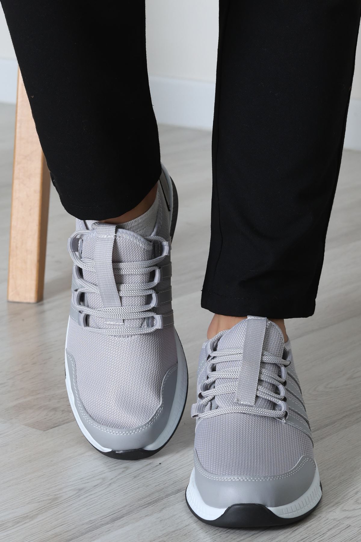 Erkek Spor Ayakkabı Grisiyah - 31466.264.