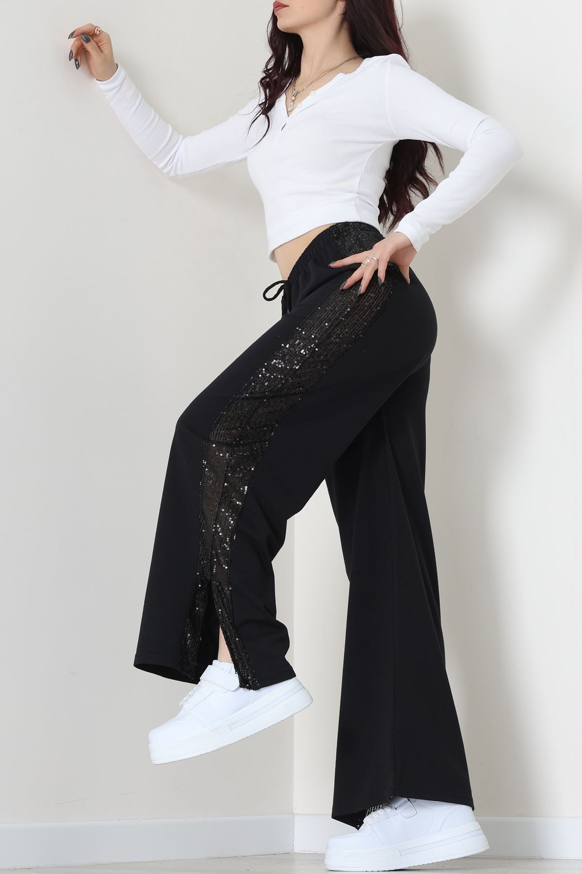 2 İplik Pul Detaylı Eşofman Altı Siyah - 52110.1857.