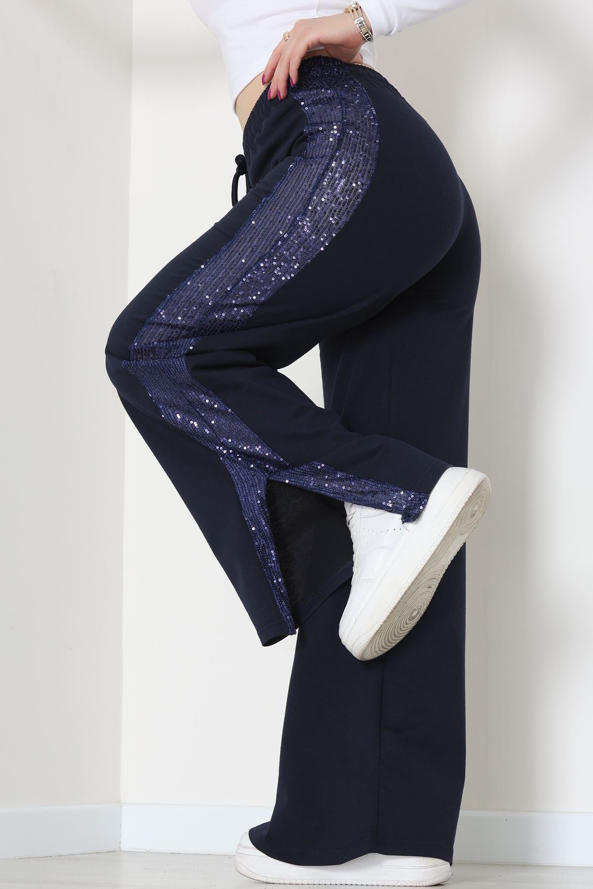 2 İplik Pul Detaylı Eşofman Altı Lacivert - 52110.1857.