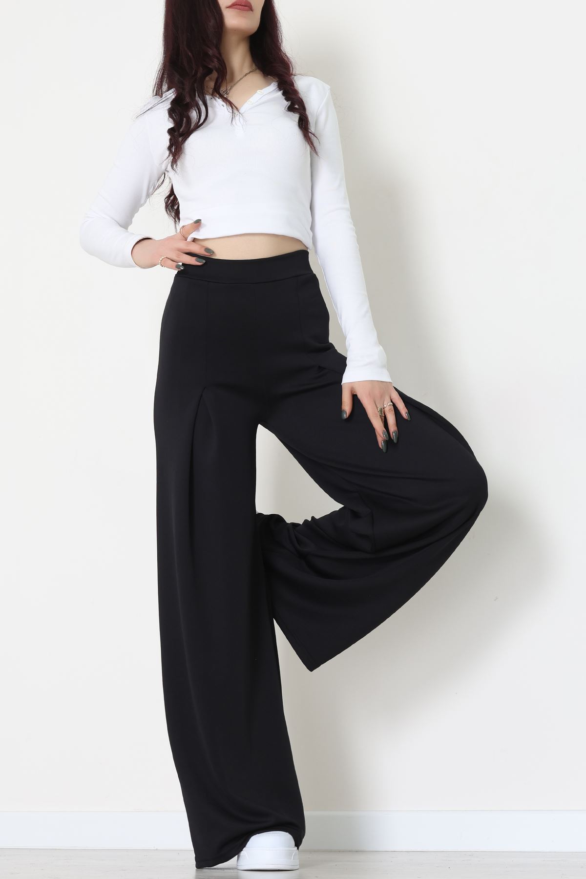 Puf Scuba Kumaş Önden Pileli Pantolon Siyah - 42784.1567.