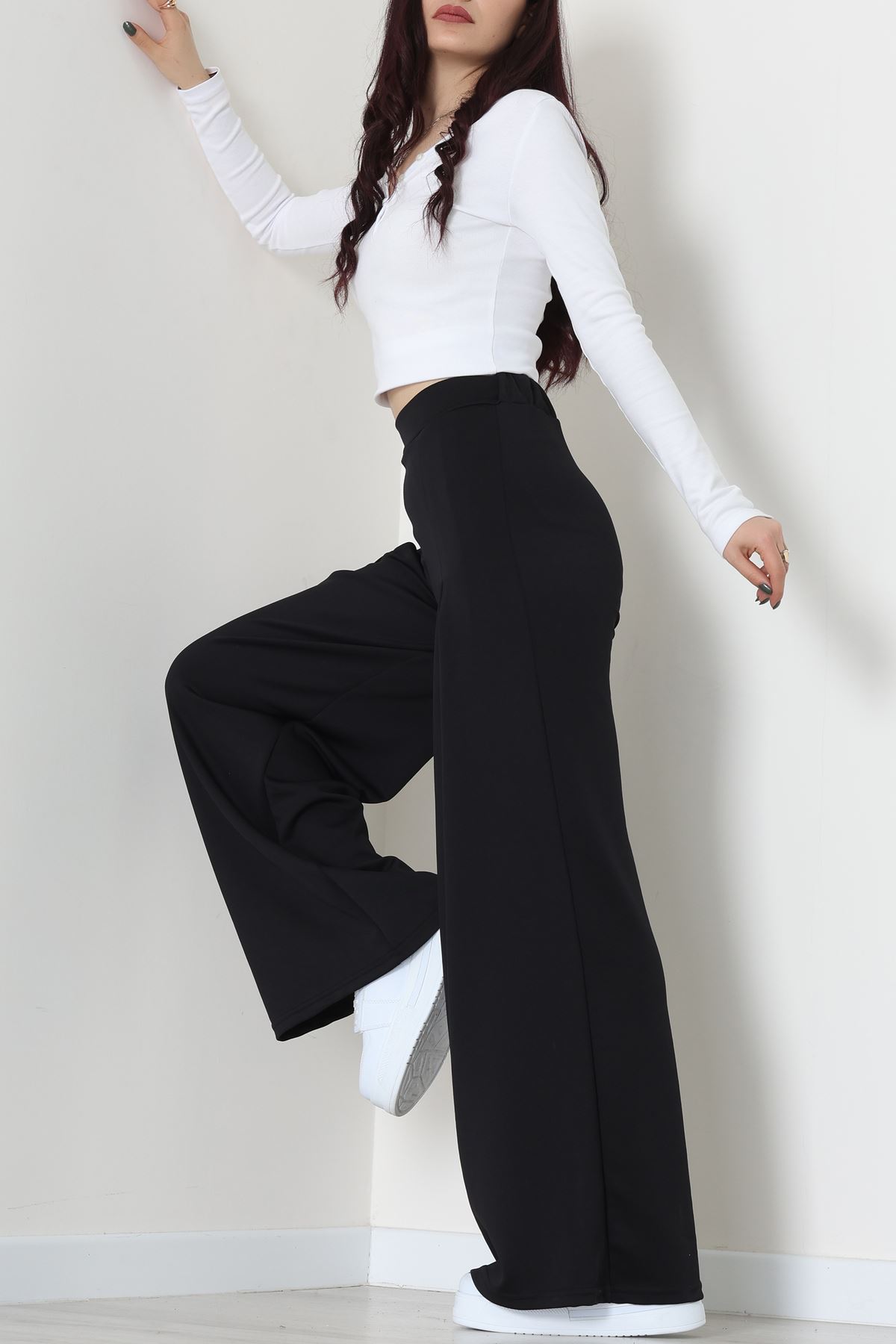 Puf Scuba Kumaş Önden Pileli Pantolon Siyah - 42784.1567.