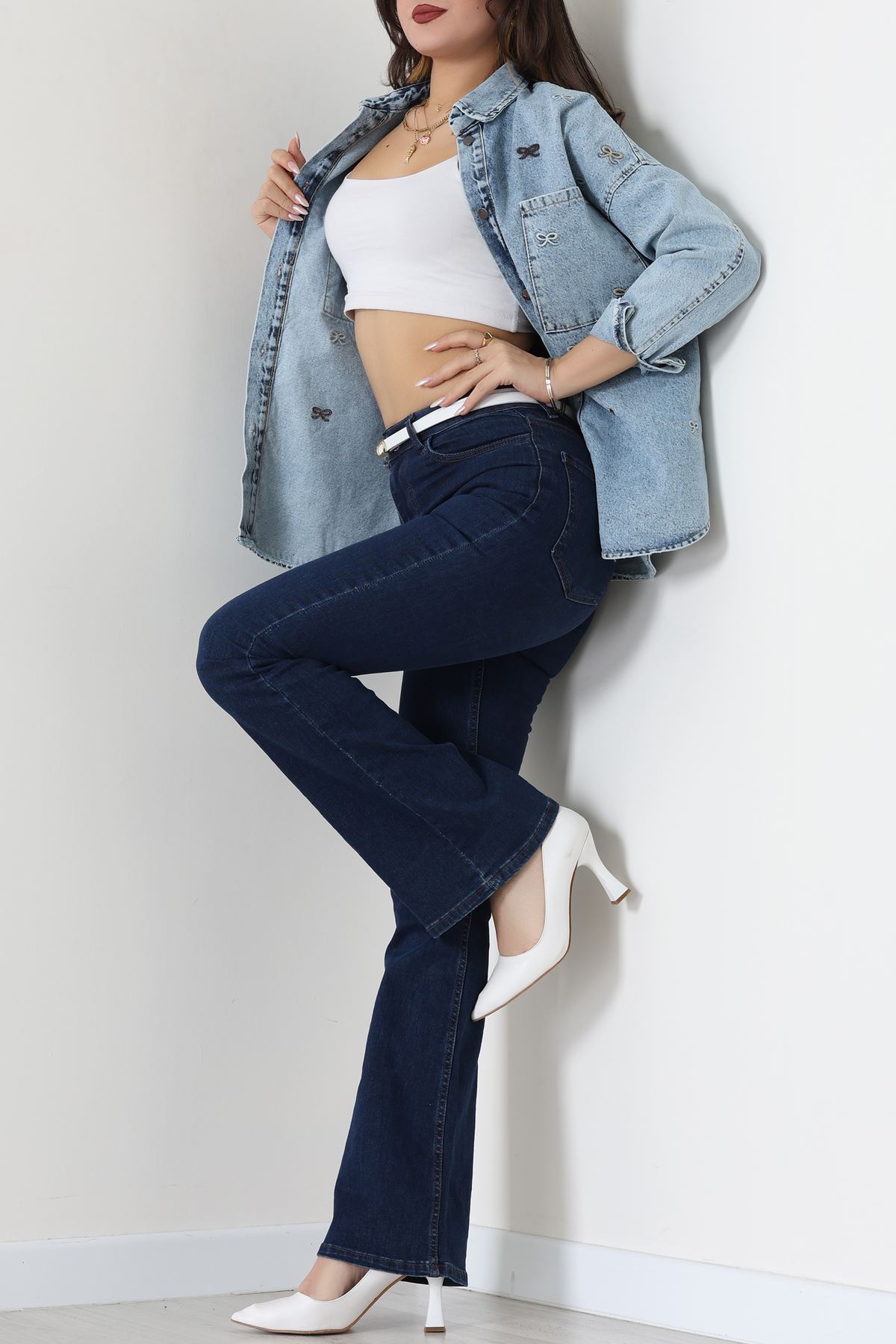 Kurdele Nakışlı Kot Ceket Mavi - 31785.683.