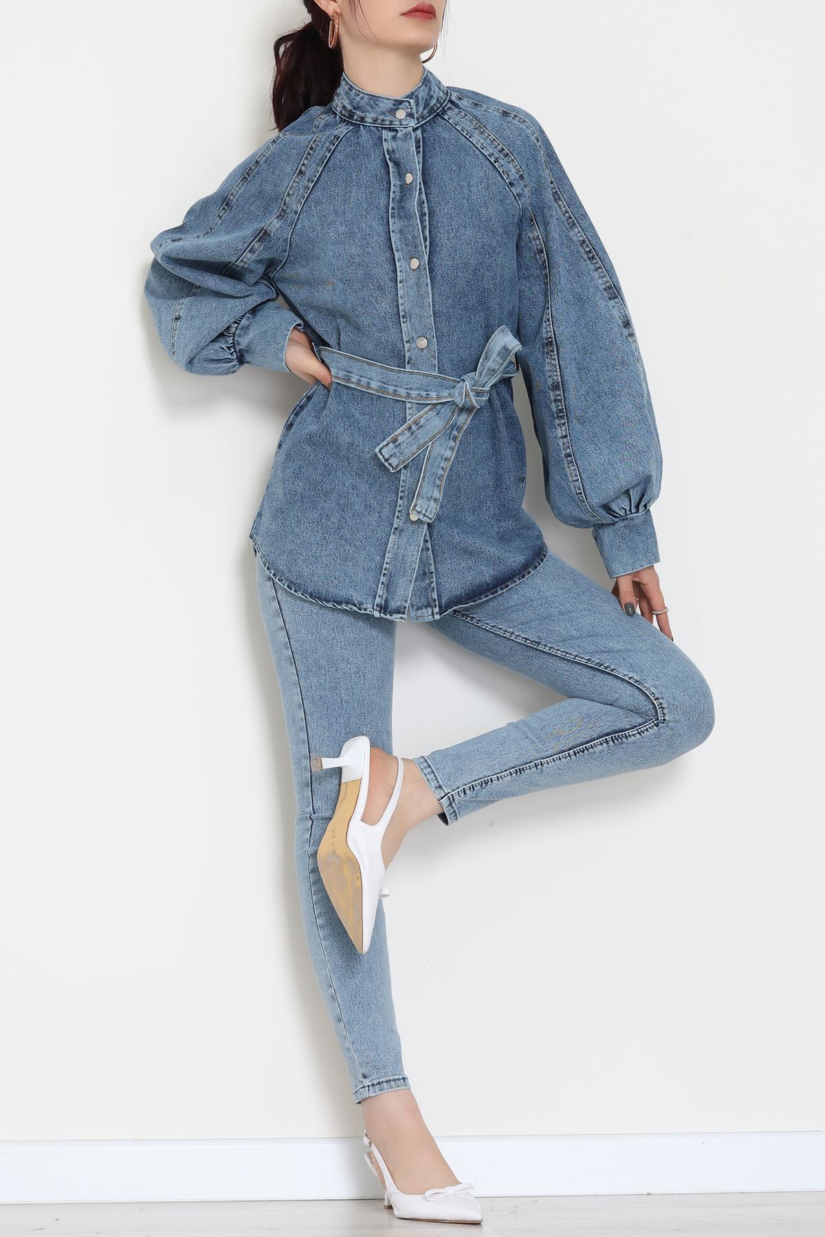 Balon Kollu Belden Bağlamalı Kot Ceket Mavi - 31787.683.