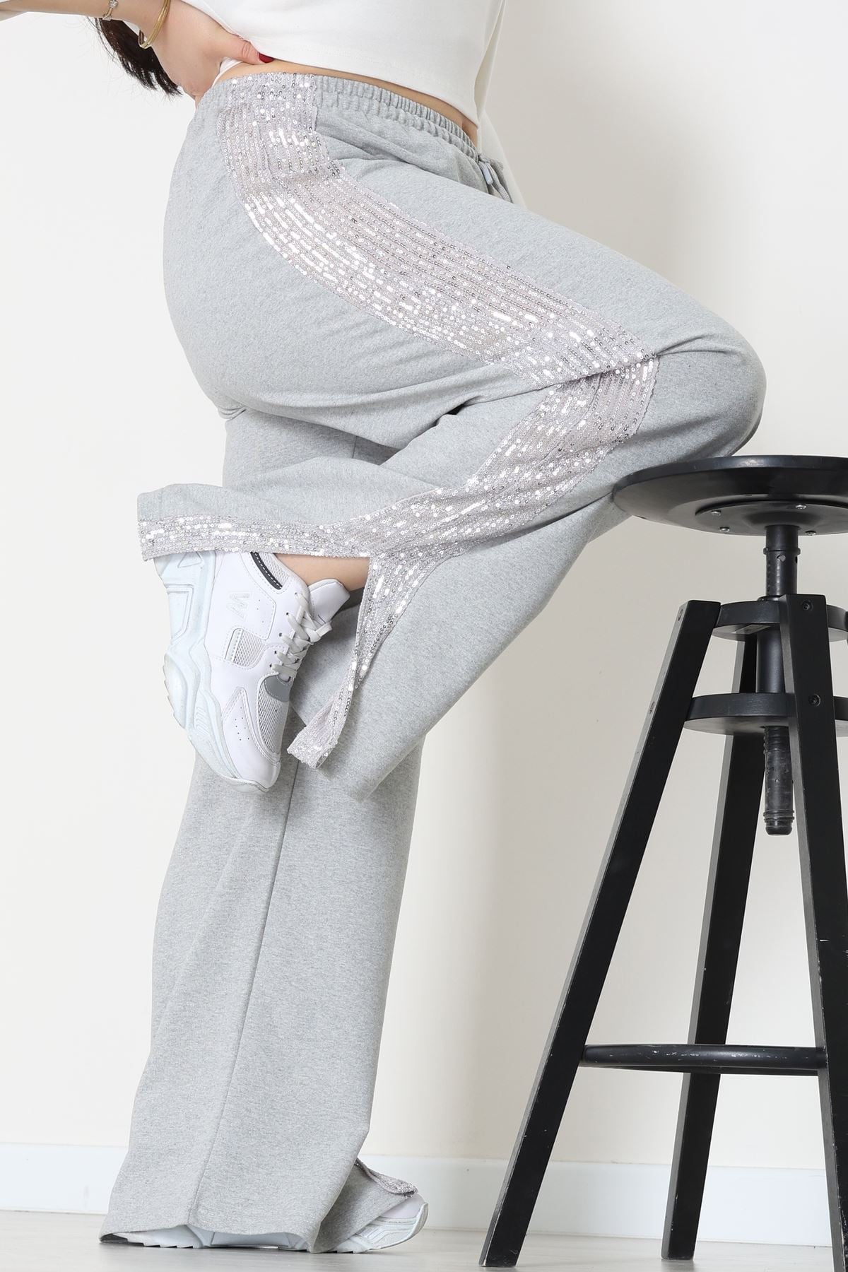 2 İplik Pul Detaylı Eşofman Altı Gri - 52111.1857.