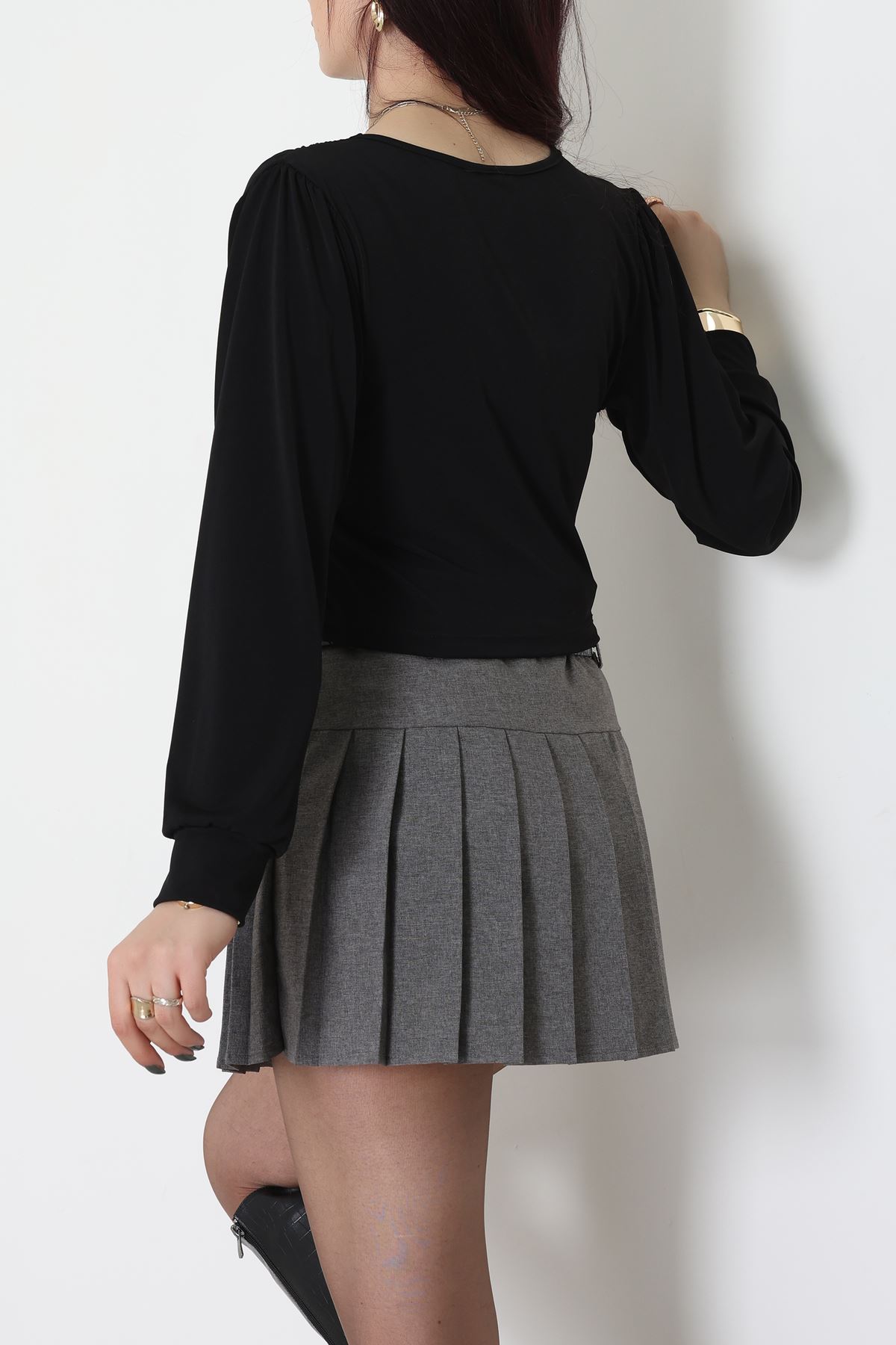 Sandy Derin V Yaka Bluz Siyah - 42807.1949.