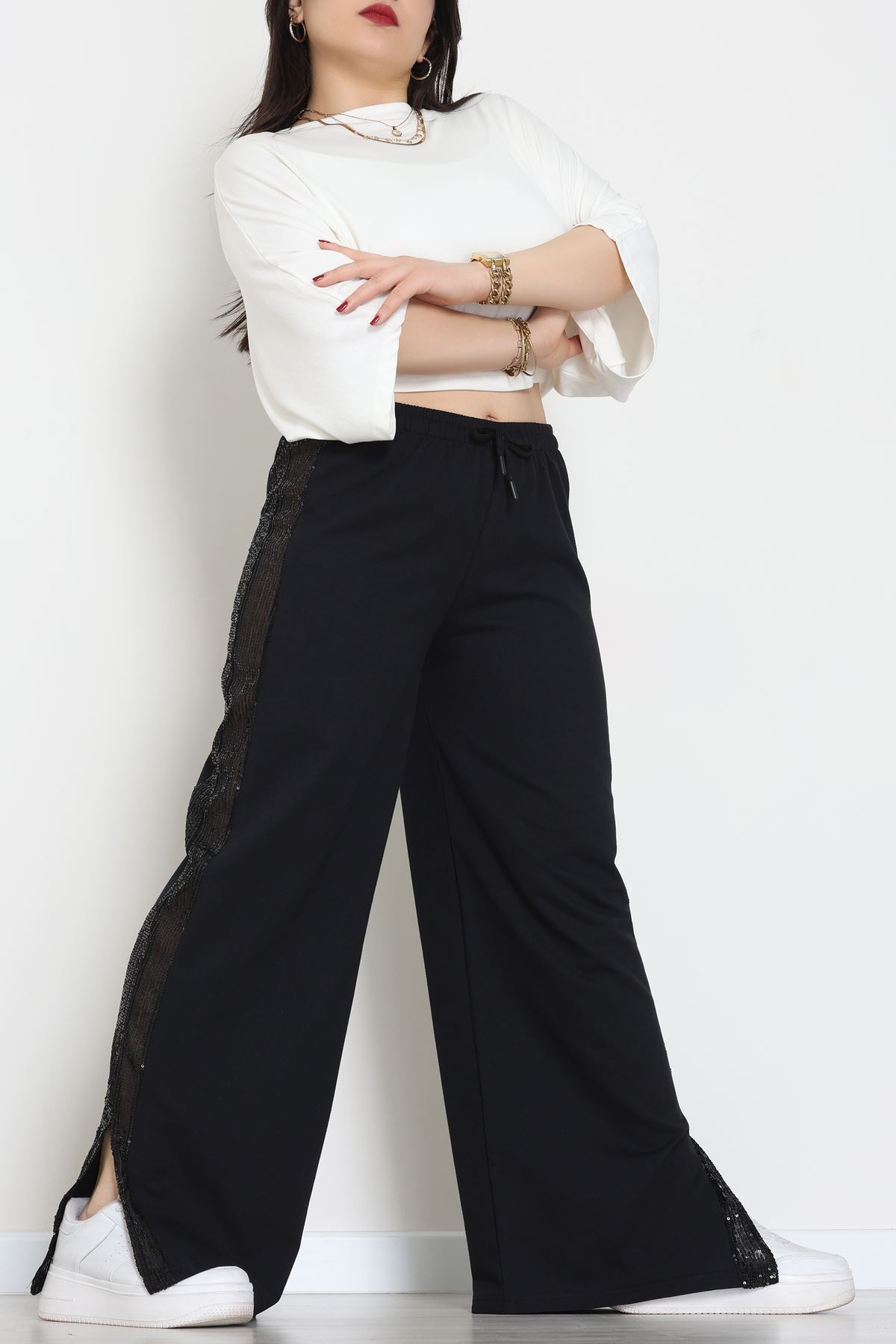 2 İplik Pul Detaylı Eşofman Altı Siyah - 52111.1857.