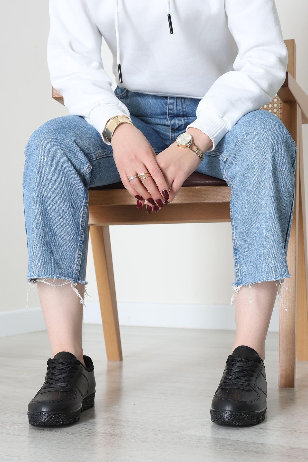 Yıldızlı Spor Ayakkabı Siyah - 31295.264.