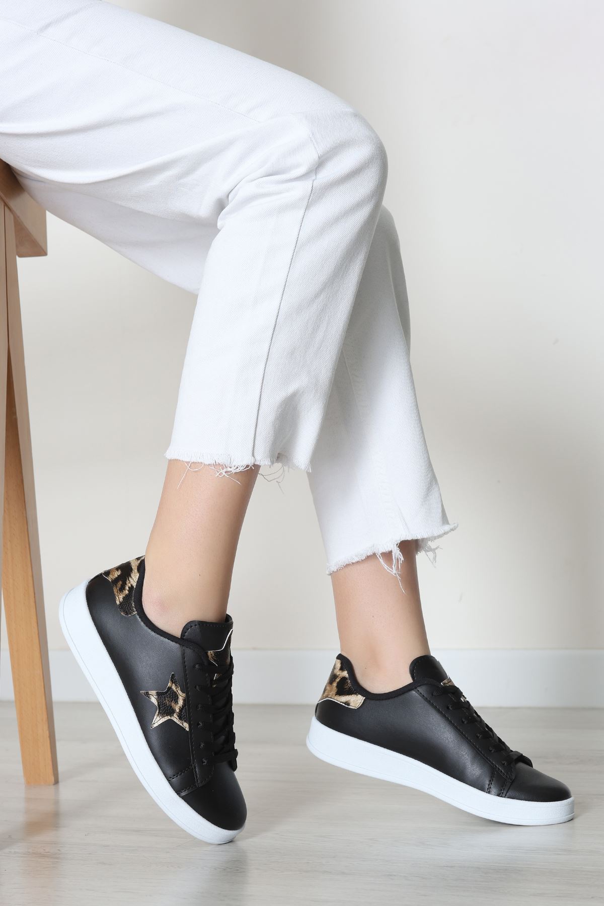 Yıldızlı Spor Ayakkabı Siyahleopar - 31295.264.