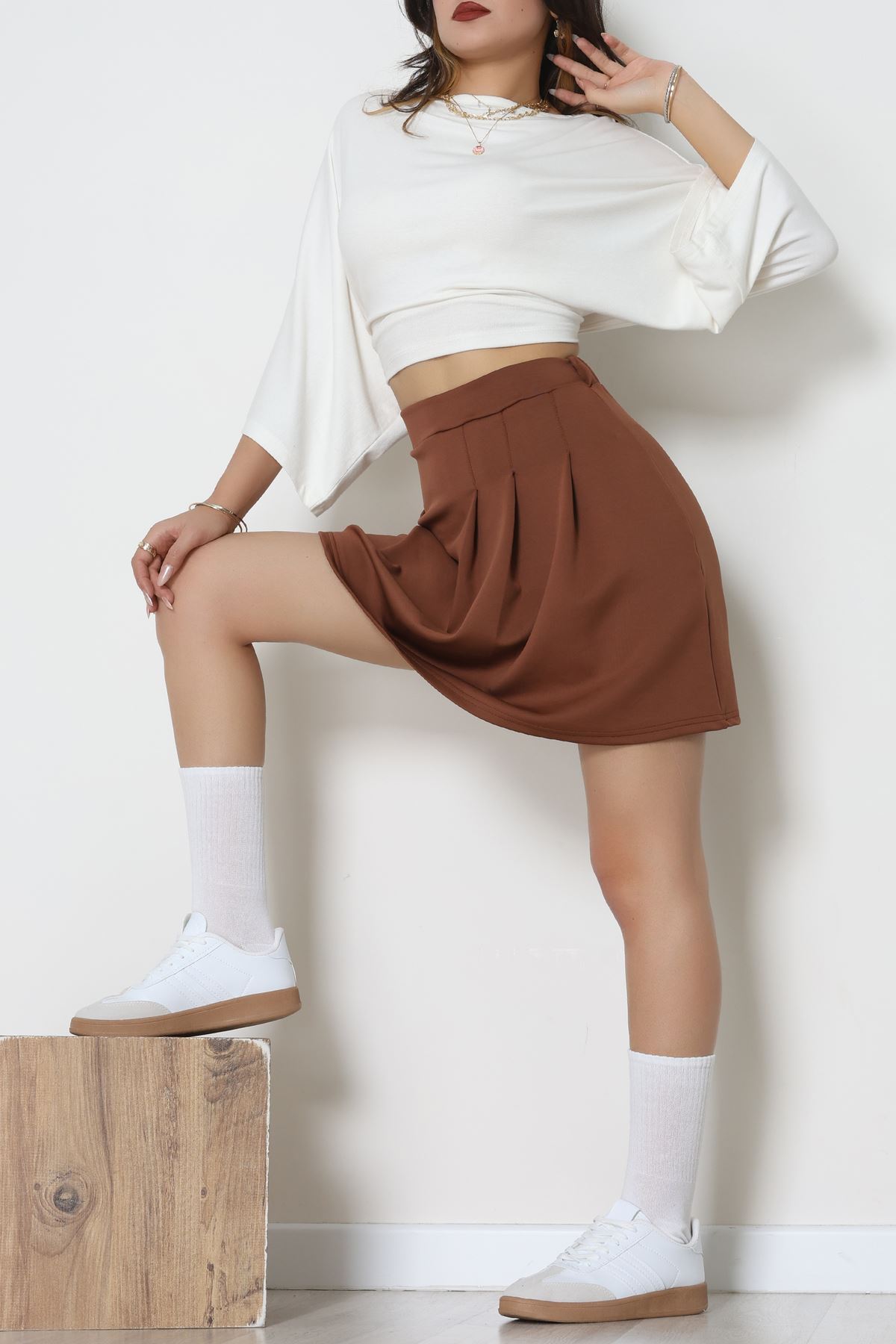 Double Krep Kumaş Pileli Mini Etek Acıkahve - 42798.1567.