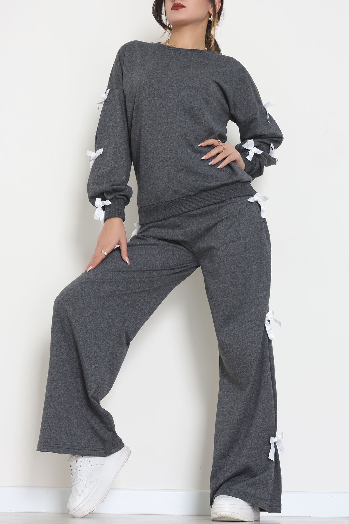 Özel Tasarımlı İki İplik Kurdeleli Eşofman Takım Füme - 70165.1857.