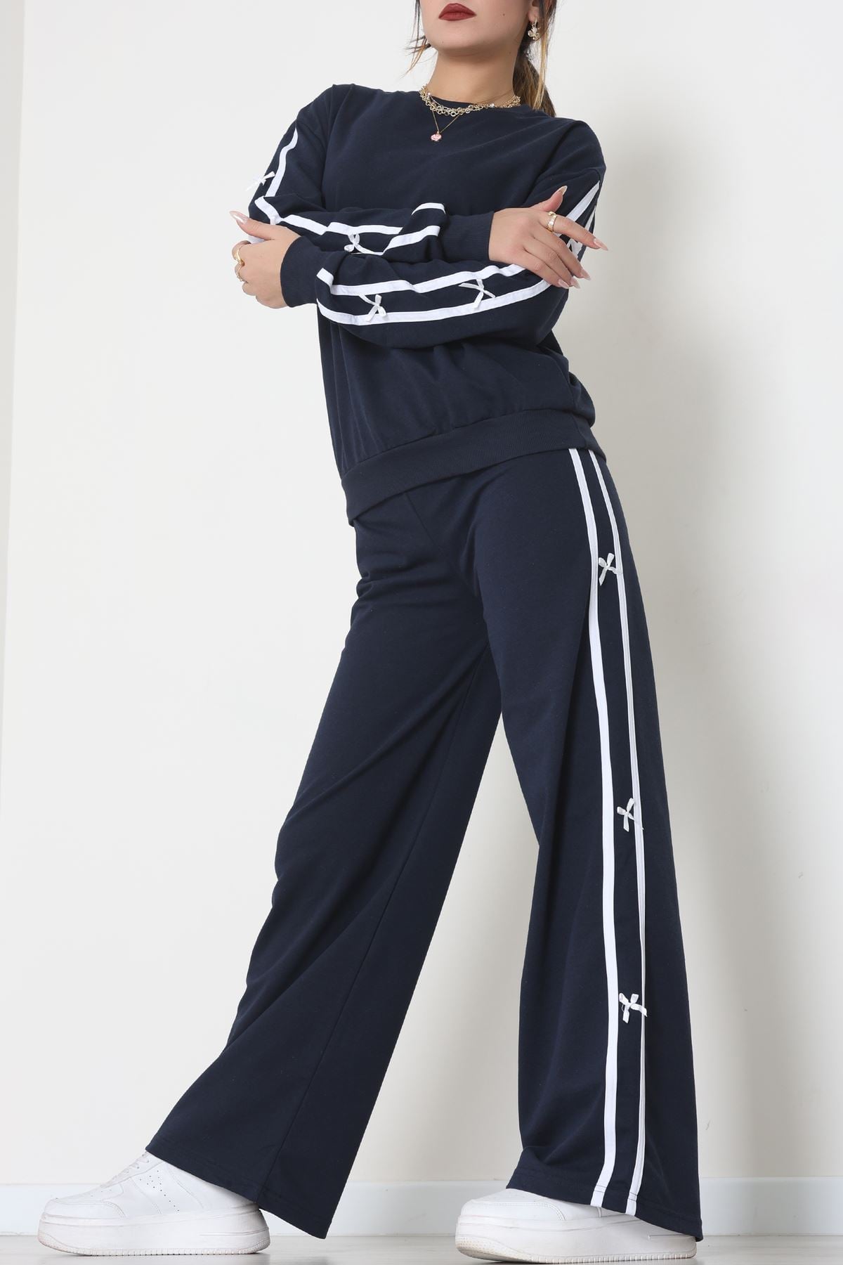 Şeritli Fiyonklu 2 İplik Eşofman Takımı Lacivert - 50788.1857.