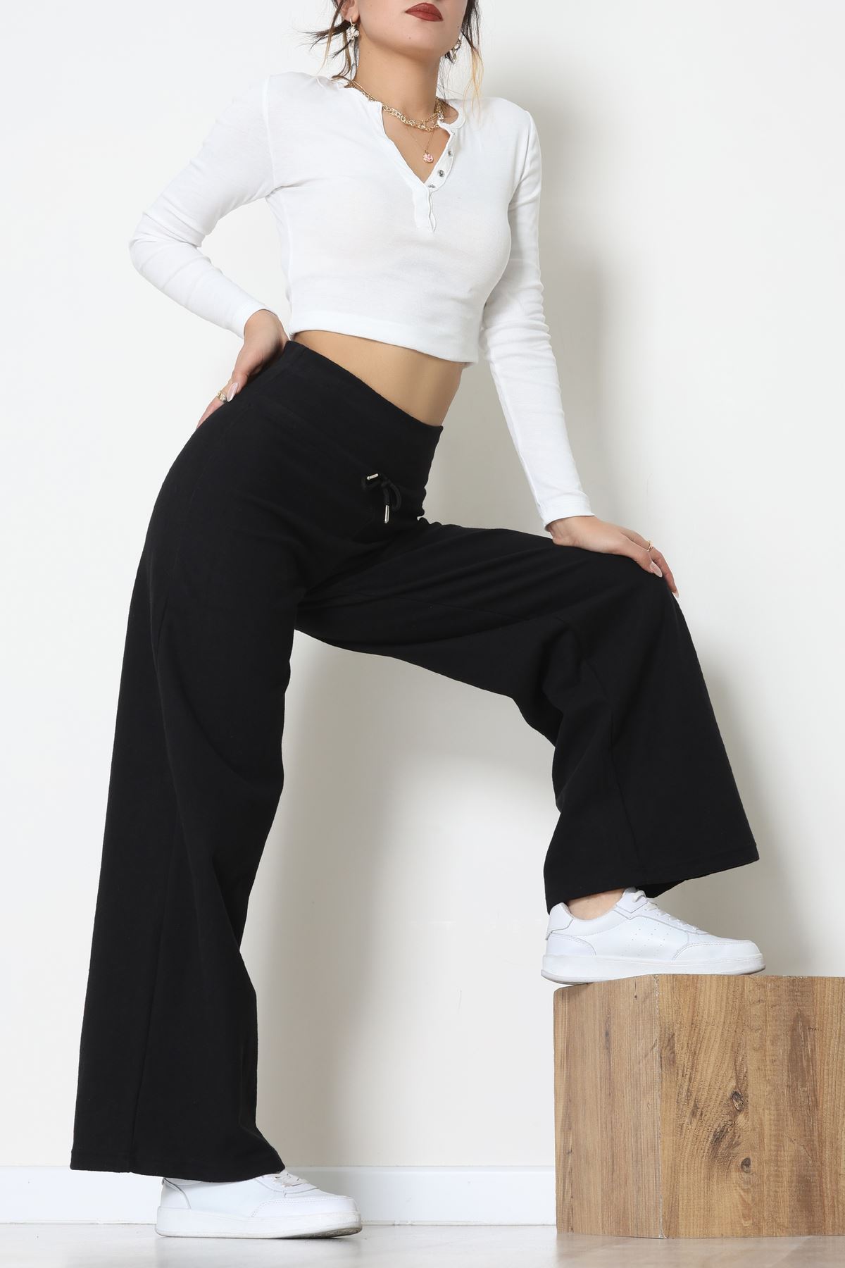 Selanik Kumaş Lastikli Palazzo Pantolon Siyah - 51227.1567.