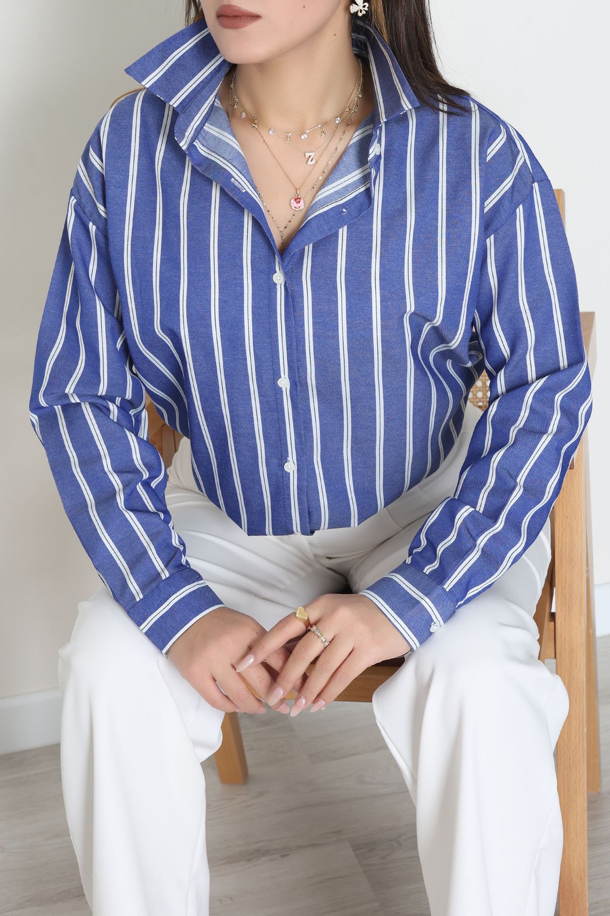Pamuk Polyester Çizgili Oversize Gömlek Koyumavi1 - 51052.147.