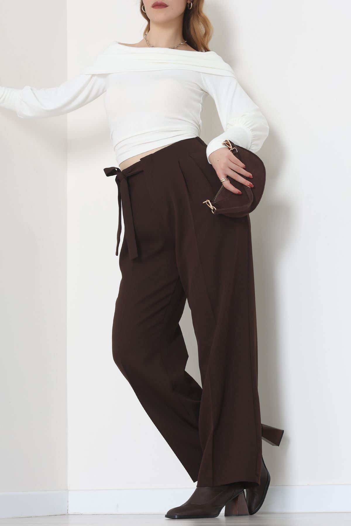 Yan Bağlama Detaylı Dabıl Kumaş Pantolon Kahve - 51611.683.
