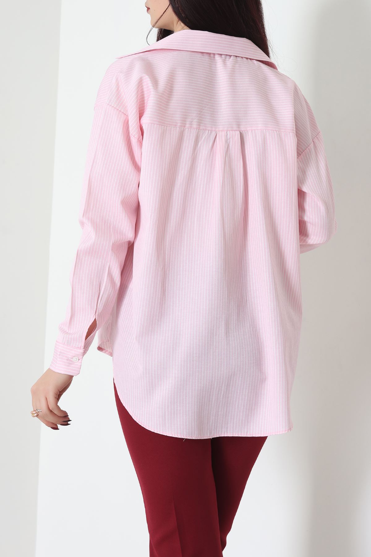 Pamuk Polyester Çizgili Oversize Gömlek Pembe - 51052.147.
