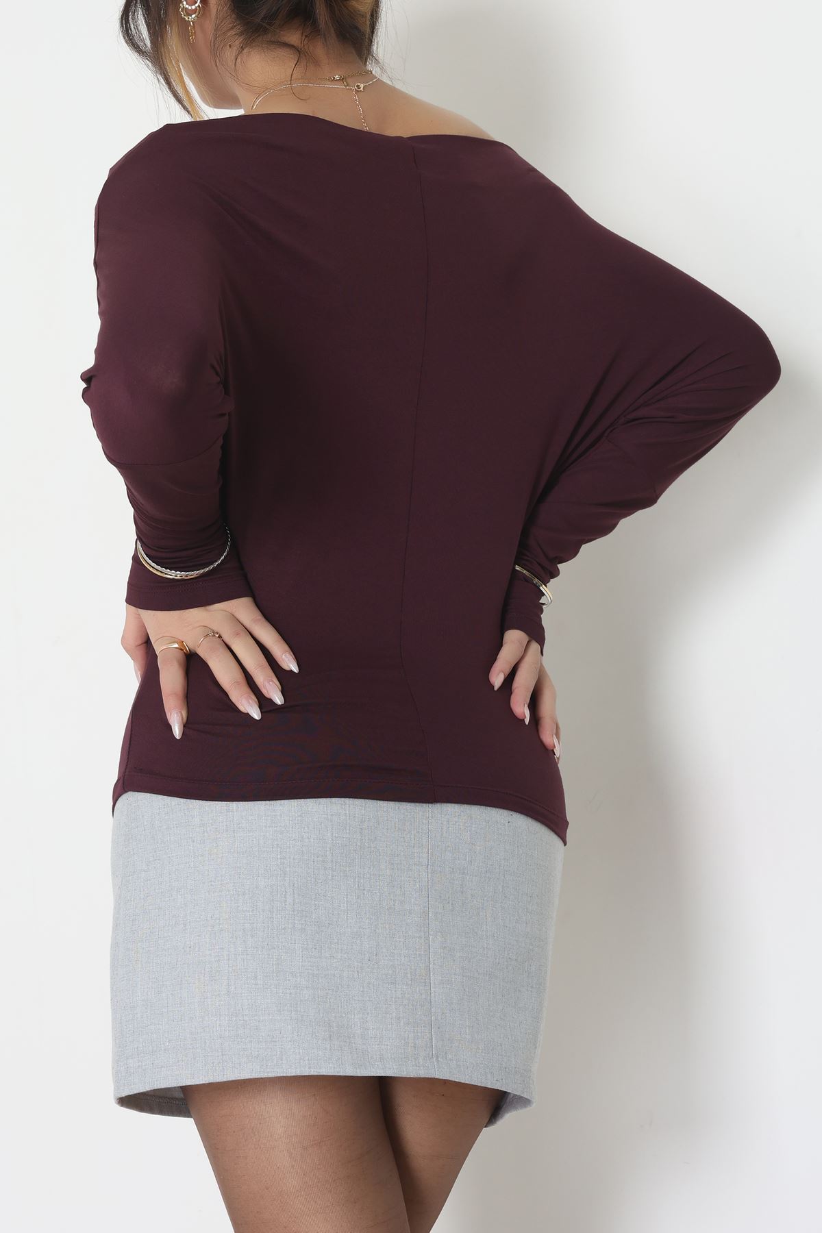 Omuz Düşümlü Asimetrik Bluz Mürdüm - 22153.200.