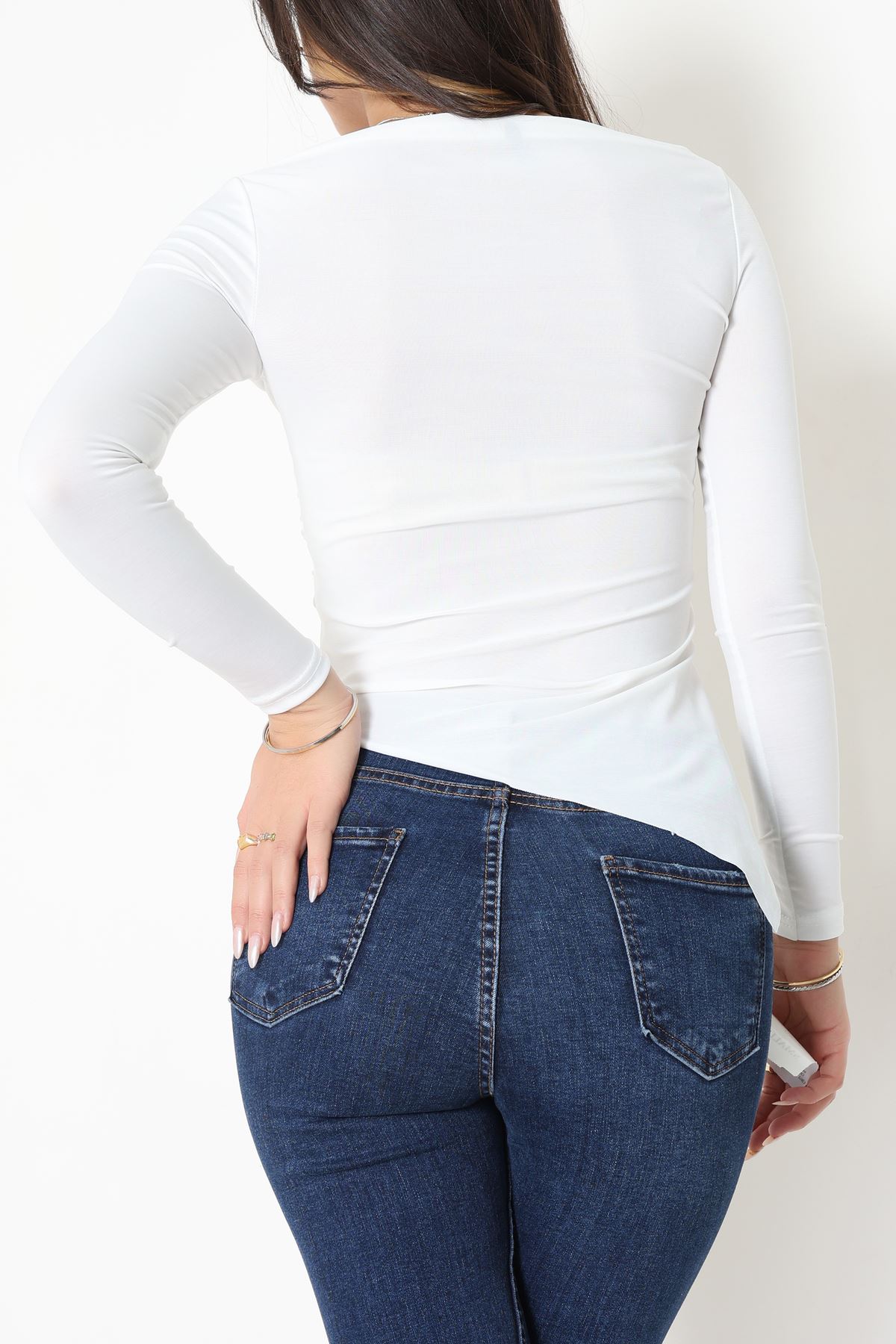 Sandy Yandan Drapeli Asimetrik Bluz Ekru - 42801.1949.