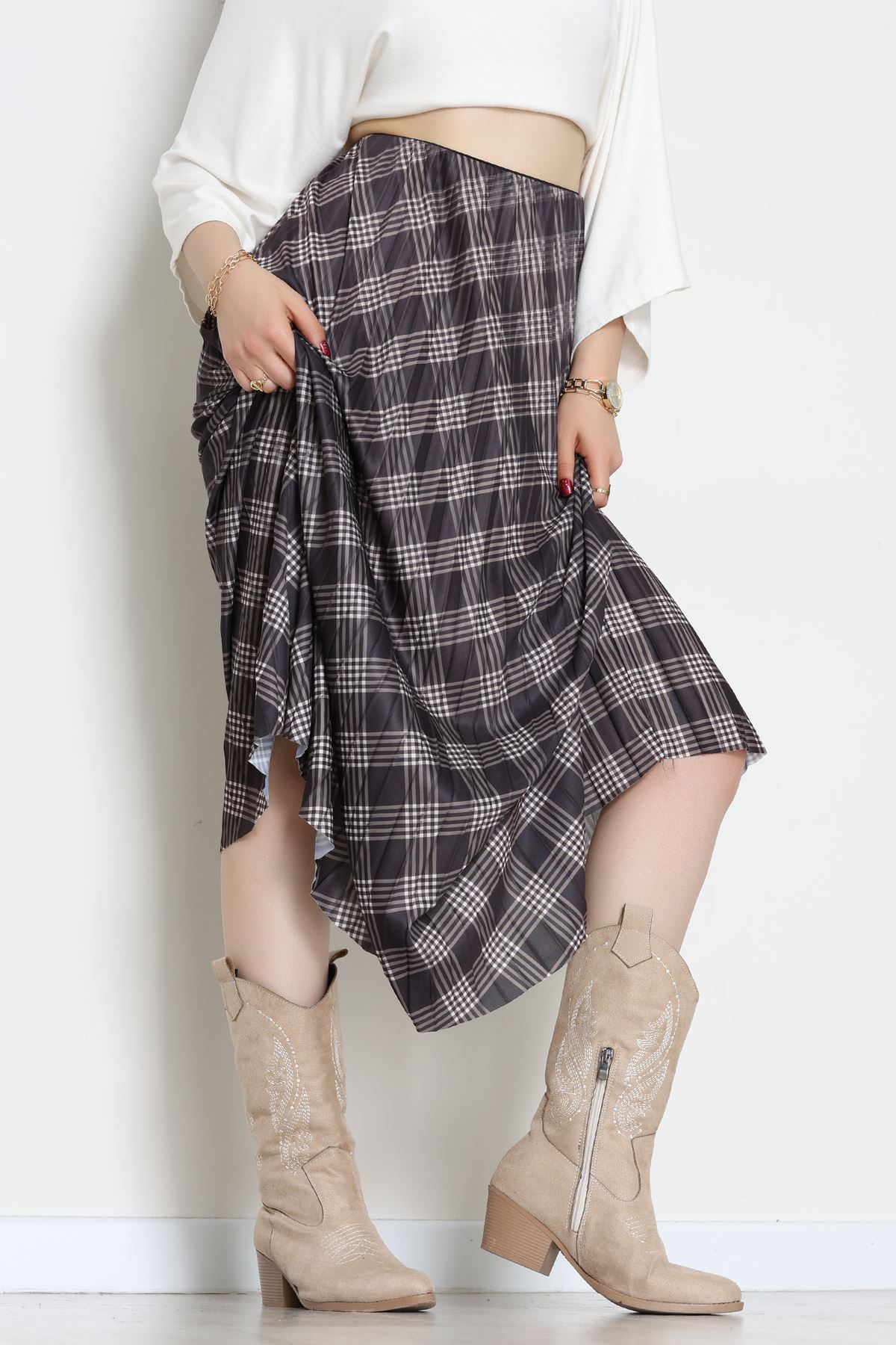 Laklı Denye Piliseli Ekose Etek Füme - 51252.2036.