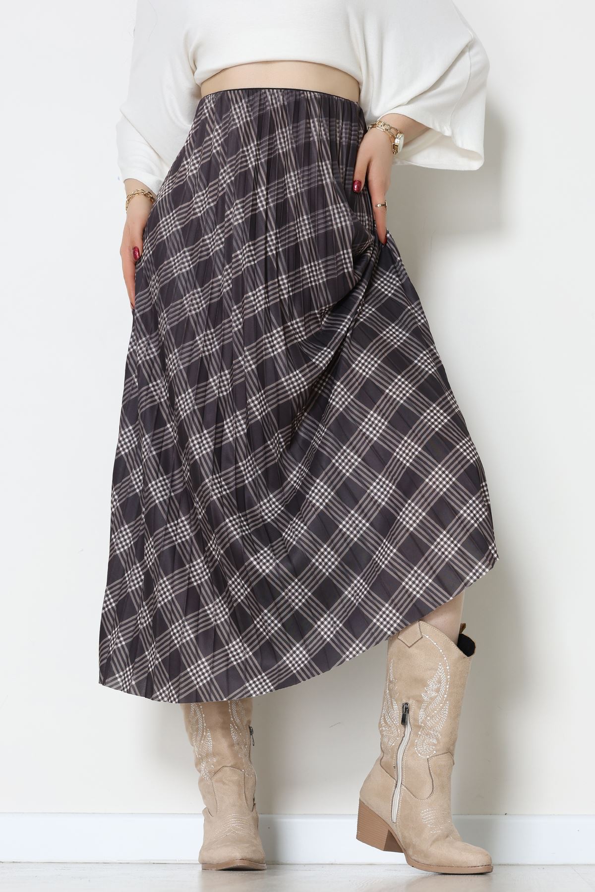 Laklı Denye Piliseli Ekose Etek Füme - 51252.2036.