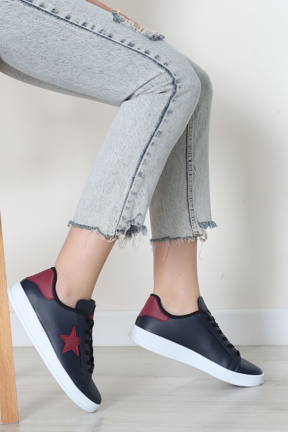 Yıldızlı Spor Ayakkabı Lacivertbordo - 31295.264.