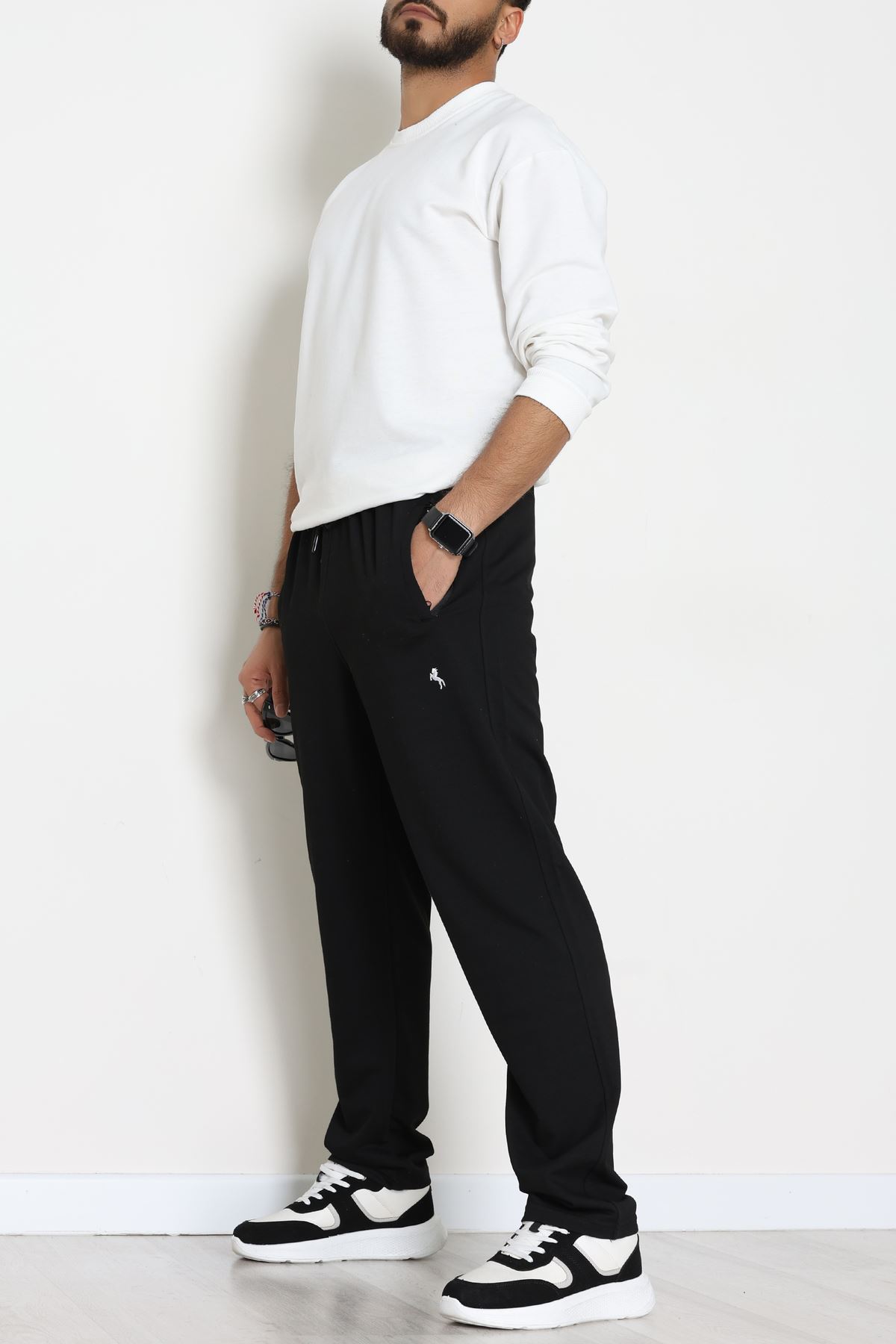 2 İplik Nakışlı Cep Fermuar Detaylı Erkek Eşofman Altı Siyah - 70838.2066.